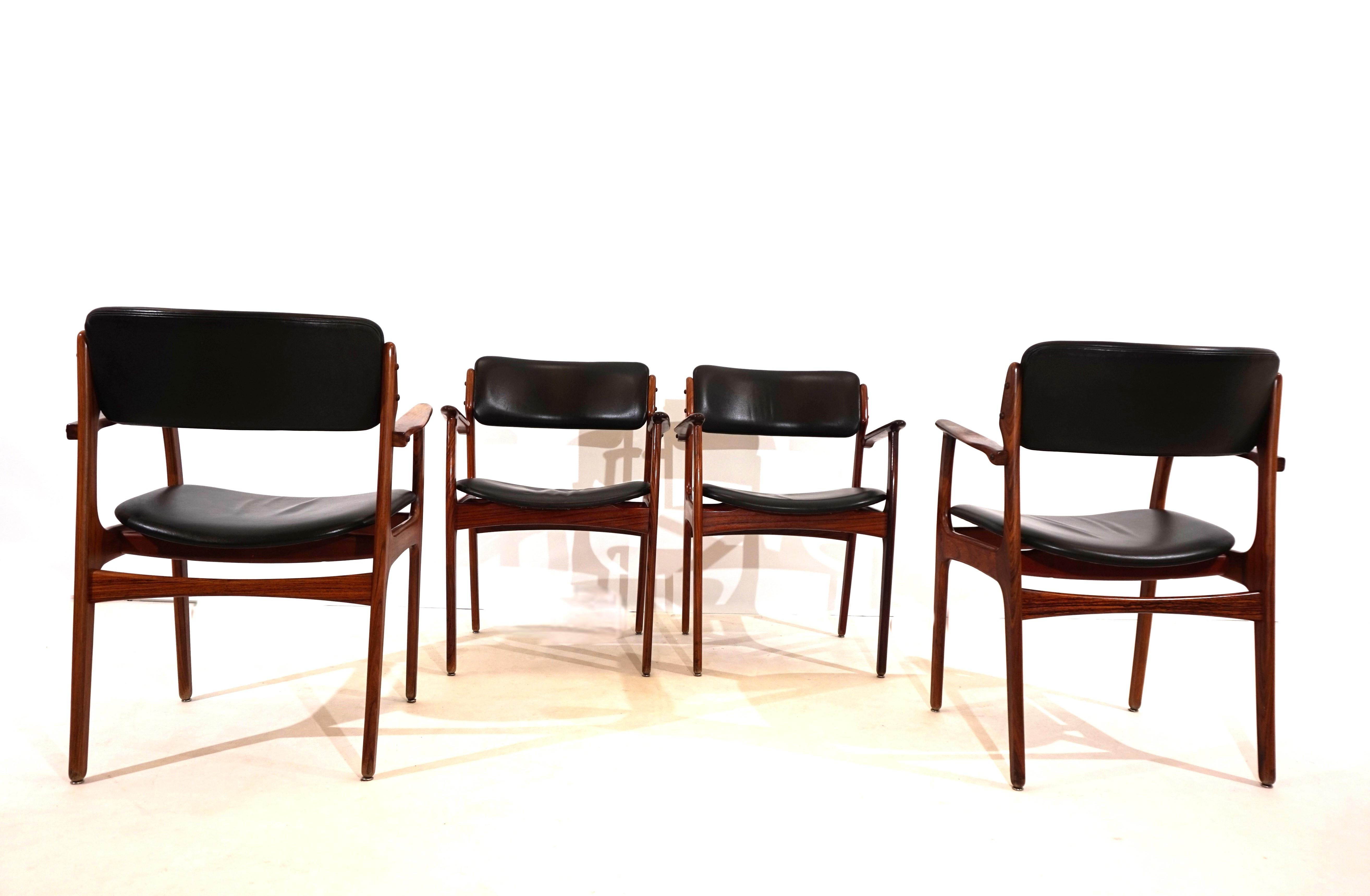 Erik Buck, 4er-Set OD 50 Esszimmerstühle aus Palisanderholz für OD Mobler im Zustand „Gut“ im Angebot in Ludwigslust, DE