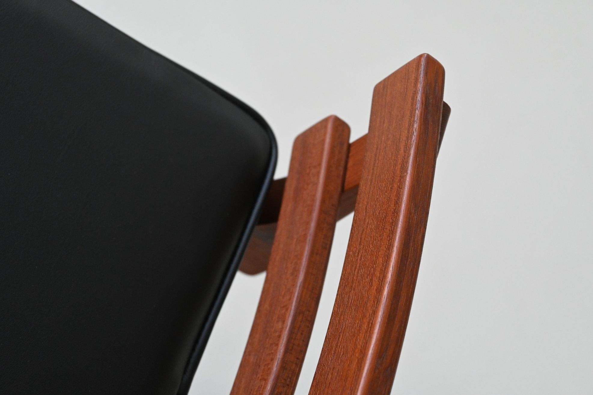 Erik Buck set of three bar stools in teak and leather Dyrlund Denmark 1960 For Sale 10