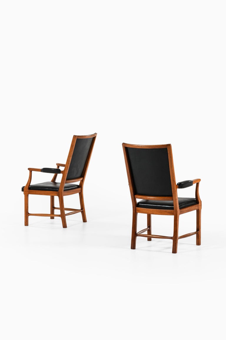 Mid-20th Century Erik Chambert Armchairs Produced by Chamberts Möbelfabriker in Norrköping For Sale