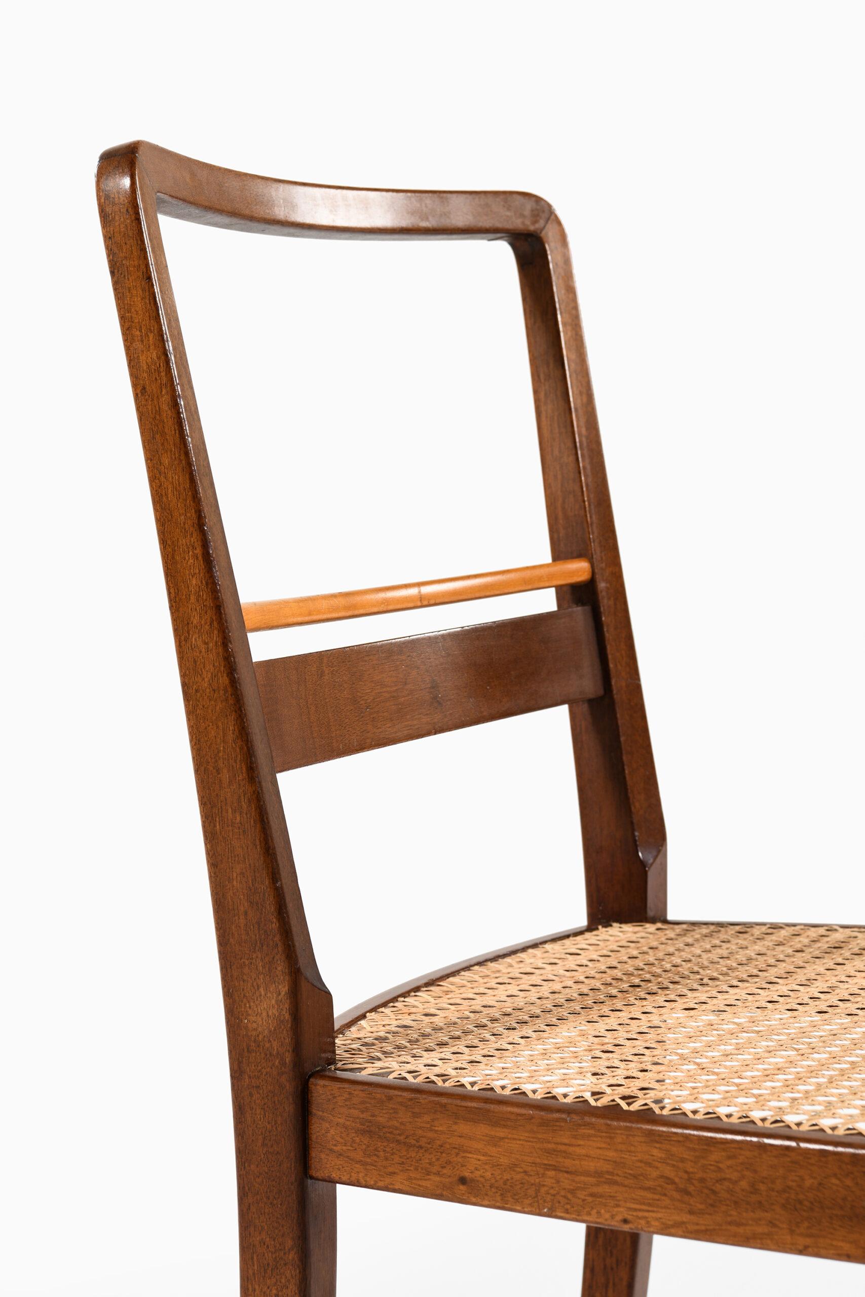 Erik Chambert Esszimmerstühle Hergestellt von AB Chamberts Mbelfabrik in Norrkping (Skandinavische Moderne) im Angebot
