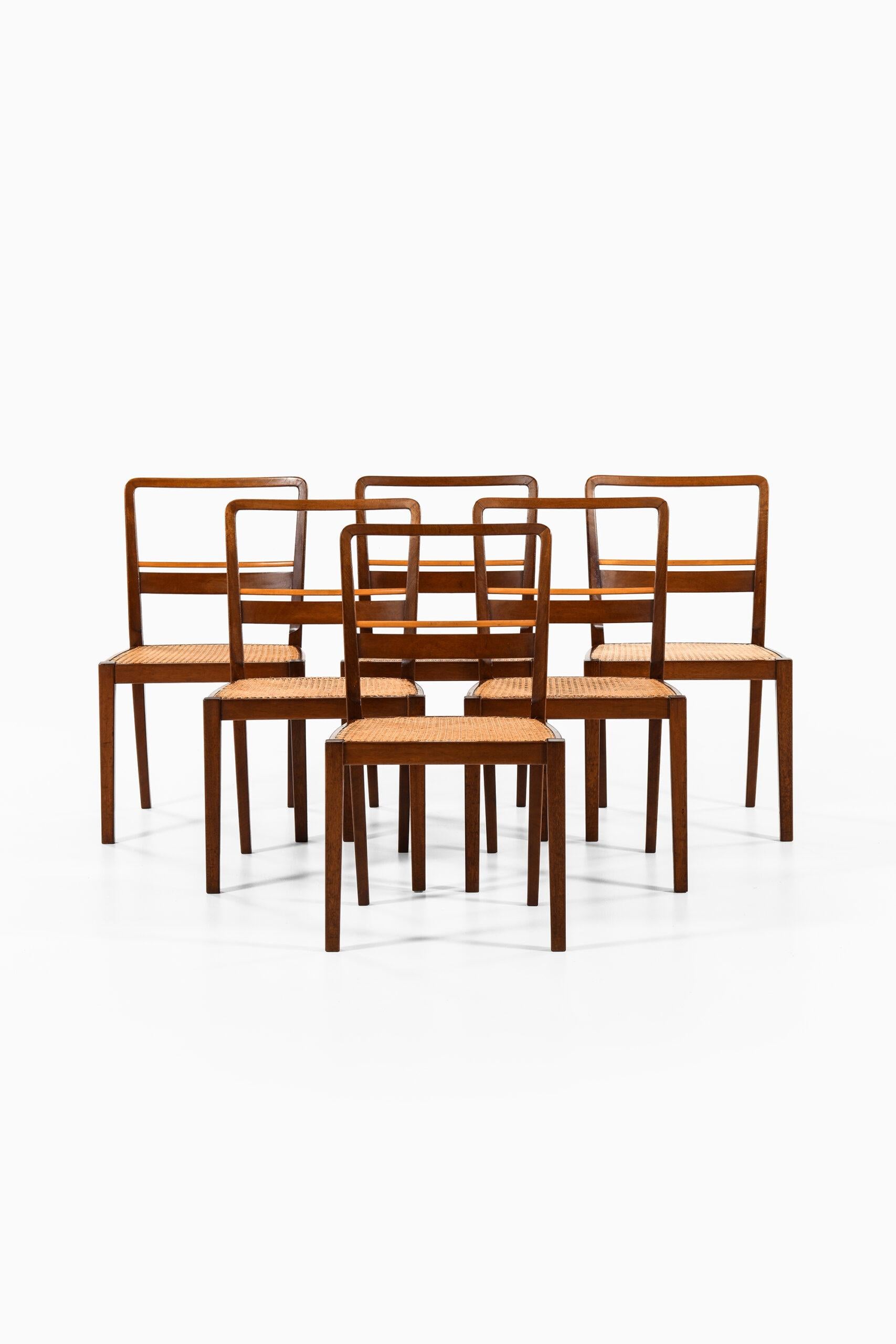 Erik Chambert Dining Chairs Produced by AB Chamberts Möbelfabrik in Norrköping For Sale 2