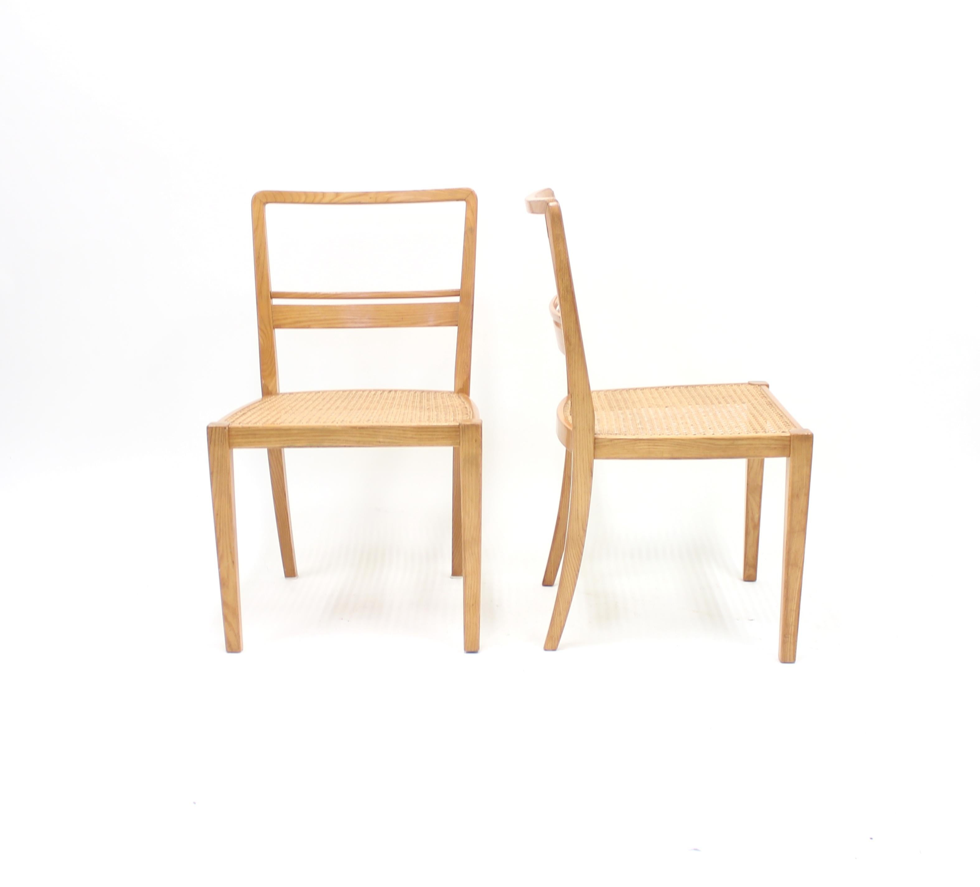 Erik Chambert, Very Rare Pair of Chairs, AB Chamberts Möbelfabrik, 1937 In Good Condition For Sale In Uppsala, SE