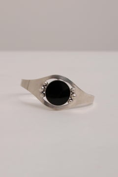 Erik Granit, Pulsera vintage de plata con ónice, Modernista, Finlandia 1974