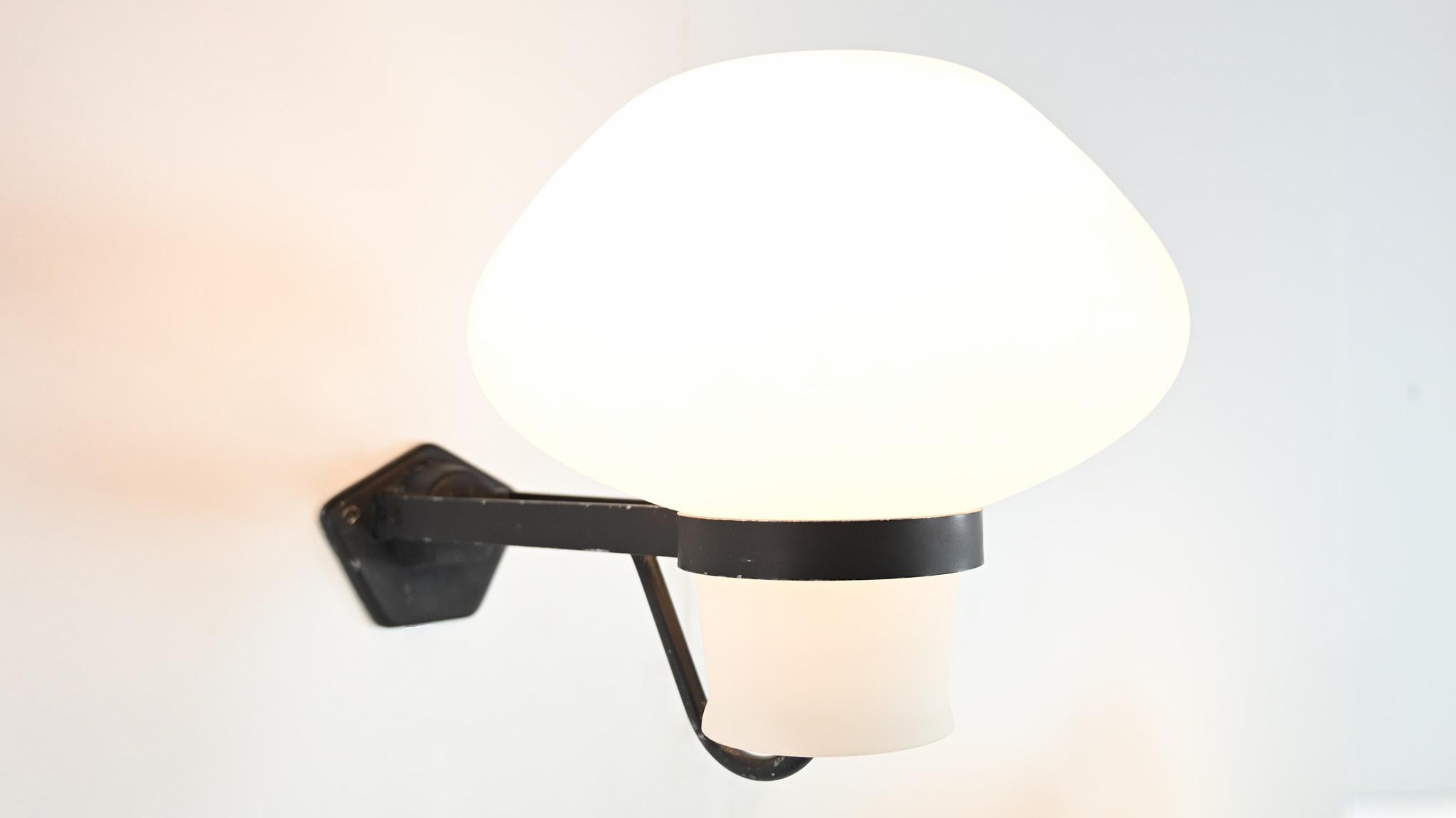 Erik Gunnar Asplund, Lights GA9 pour ASEA, Suède, années 1940 en vente 5