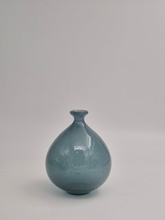 Erik Höglund, vaso a forma di ballon in vetro blu per Boda Sweden, metà del 1900.