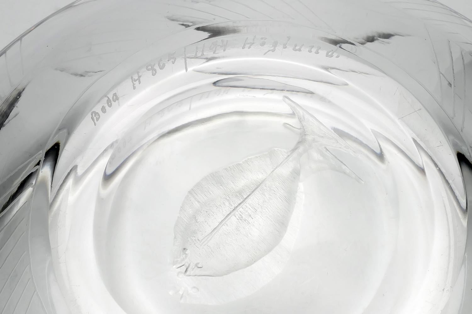 Bol gravé en cristal d'Erik Hoglund pour Boda Glasbruk, années 1960 en vente 2