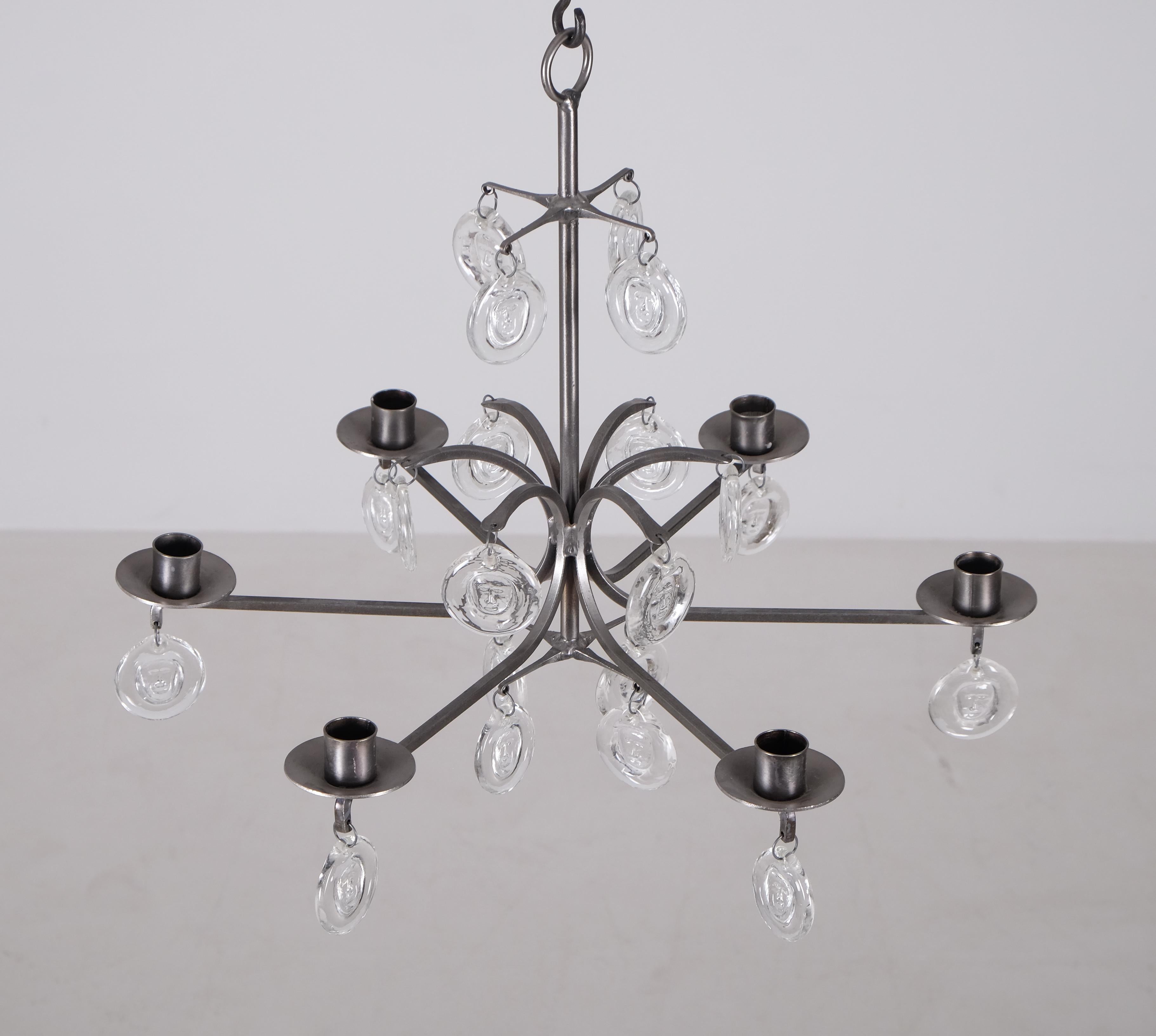 Svedese Erik Höglund Candelabro/candelabro/manipolatore a sospensione, vetro e ferro in vendita