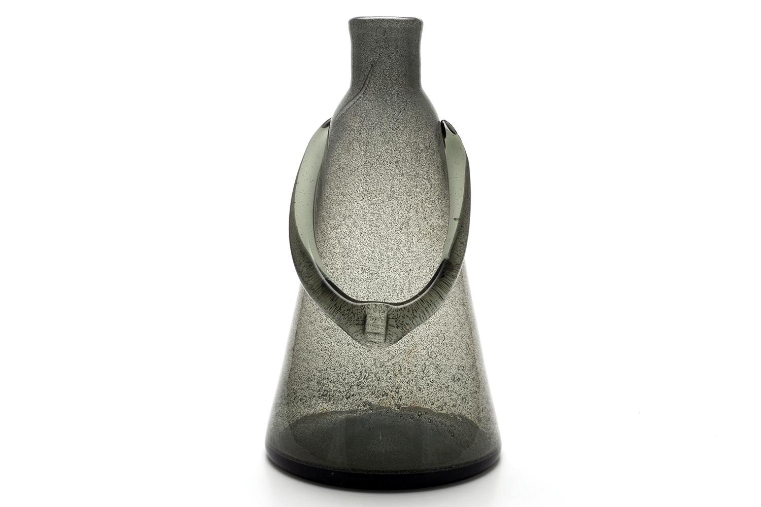 Lanciata nel 1956, questa serie utilizza minuscoli granuli di carborundum (carburo di silicio) al posto della patata o della segatura utilizzate in precedenza per creare le bolle.

Il carborundum è un composto duro che viene utilizzato anche come