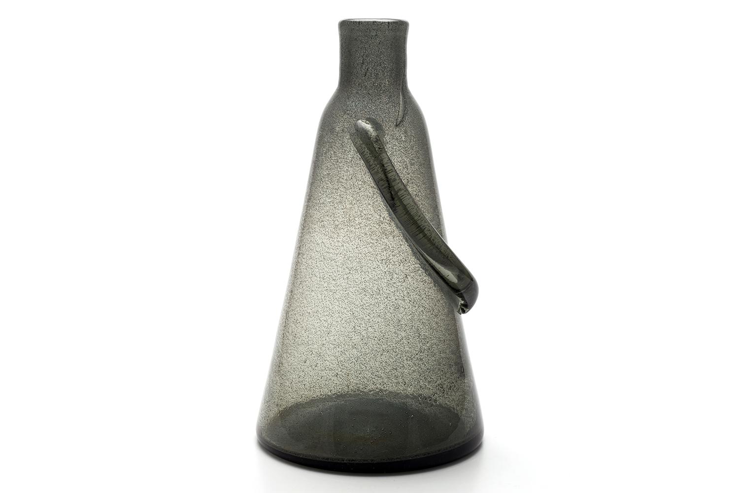 Erik Höglund / BOTTIGLIA DI PERSONE (CARBORUNDUM GRIGIO) H228 / Boda Glasbruk / Anni '50 In condizioni buone in vendita a Shibuya-Ku, JP