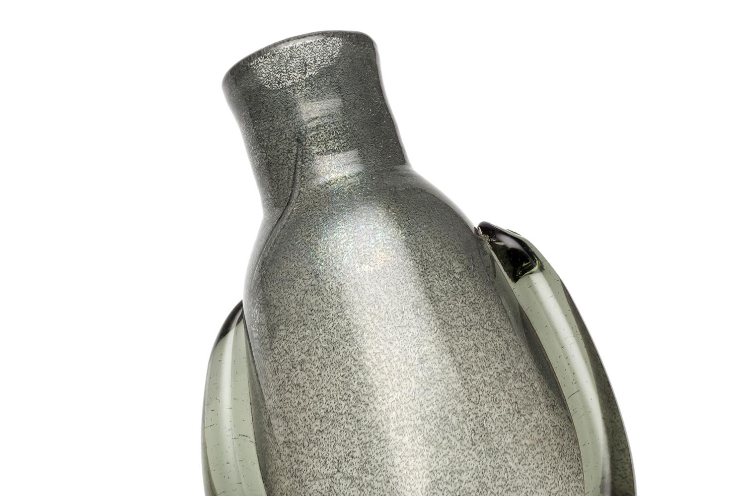 Erik Höglund / BOTTIGLIA DI PERSONE (CARBORUNDUM GRIGIO) H228 / Boda Glasbruk / Anni '50 in vendita 1