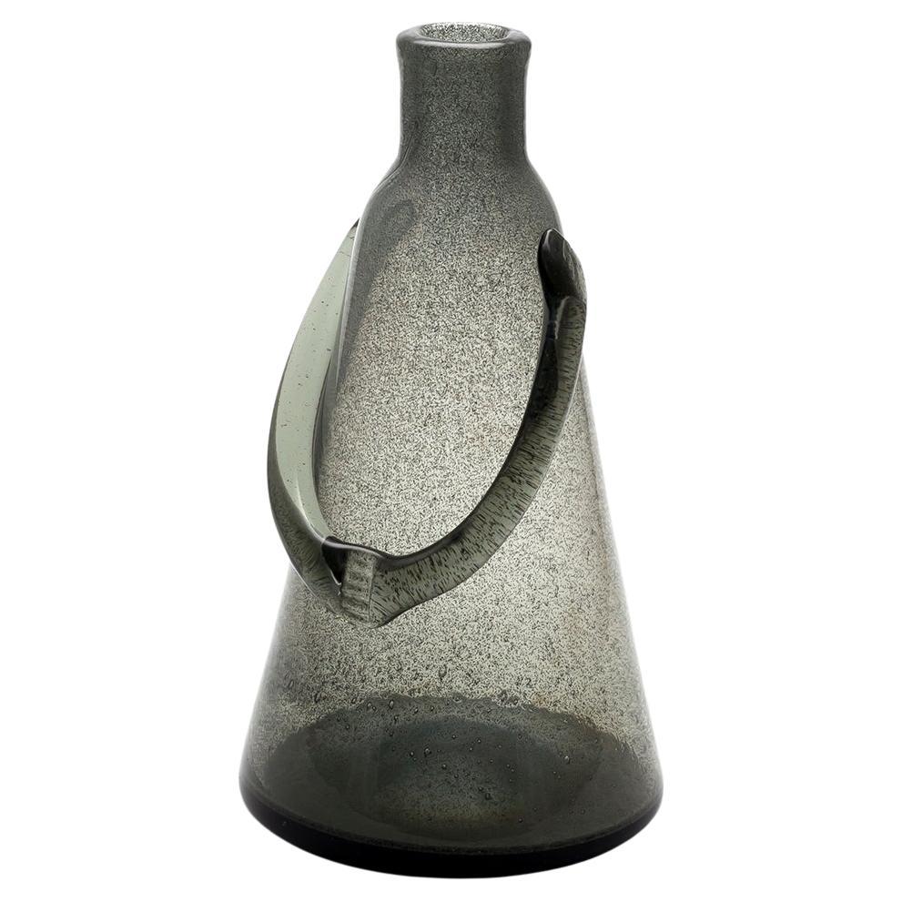Erik Höglund / BOTELLA PEOPLE(CARBORUNDUM GRIS) H228 / Boda Glasbruk / Años 50