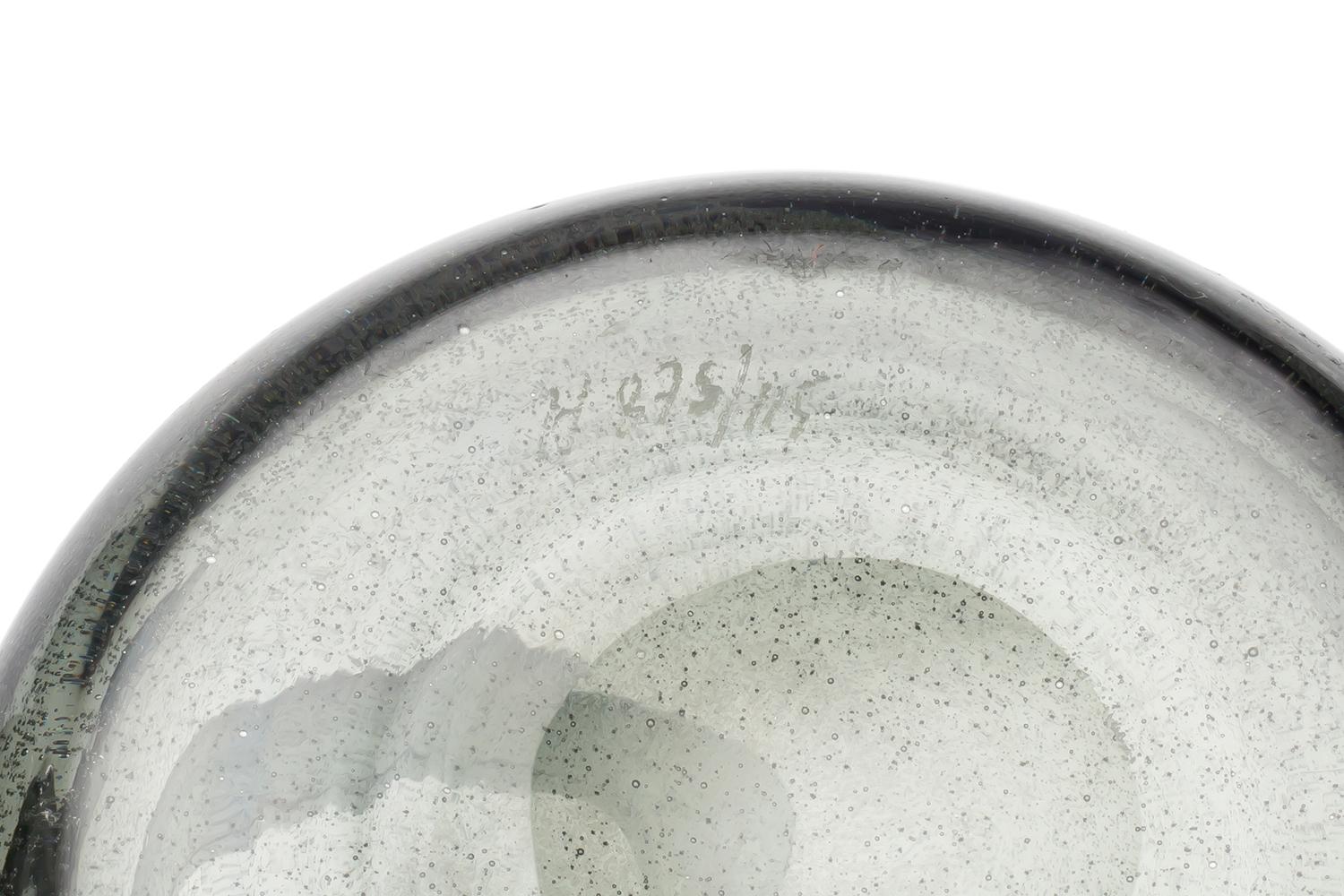 Erik Höglund / BOTTIGLIA DI PERSONE (CARBORUNDUM GRIGIO) H875 / Boda Glasbruk / Anni '50 in vendita 3