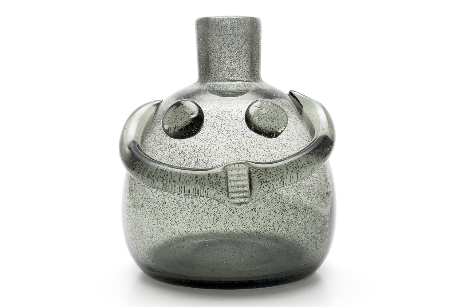 Lanciata nel 1956, questa serie utilizza minuscoli granuli di carborundum (carburo di silicio) al posto della patata o della segatura utilizzate in precedenza per creare le bolle.

Il carborundum è un composto duro che viene utilizzato anche come