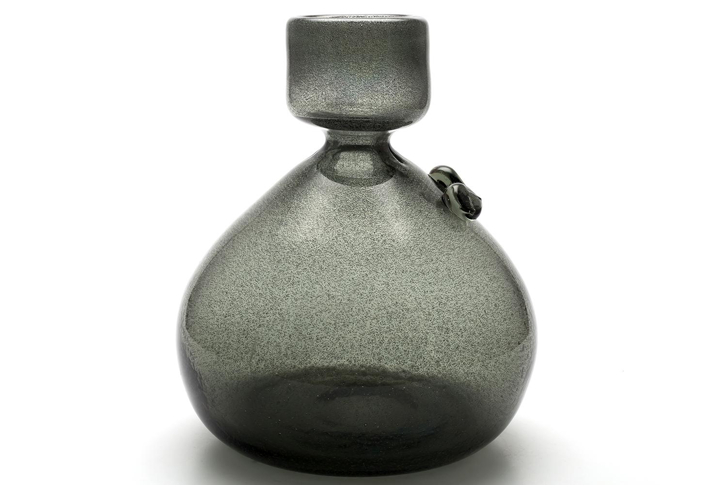 Erik Höglund / PEOPLE BOTTLE(GREY CARBORUNDUM) H887 / Boda Glasbruk / 1950s In Good Condition For Sale In Shibuya-Ku, JP