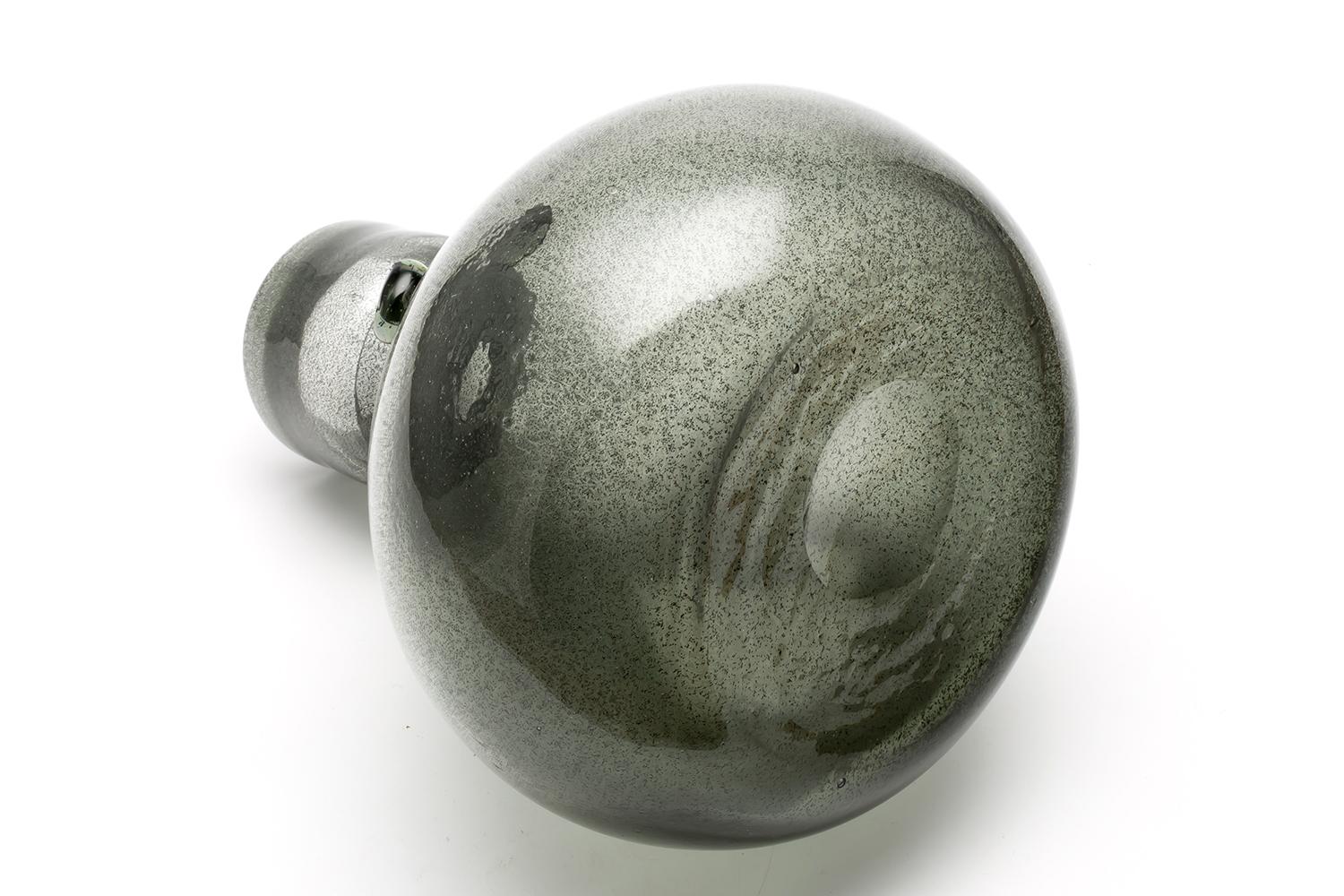 Blown Glass Erik Höglund / PEOPLE BOTTLE(GREY CARBORUNDUM) H887 / Boda Glasbruk / 1950s For Sale