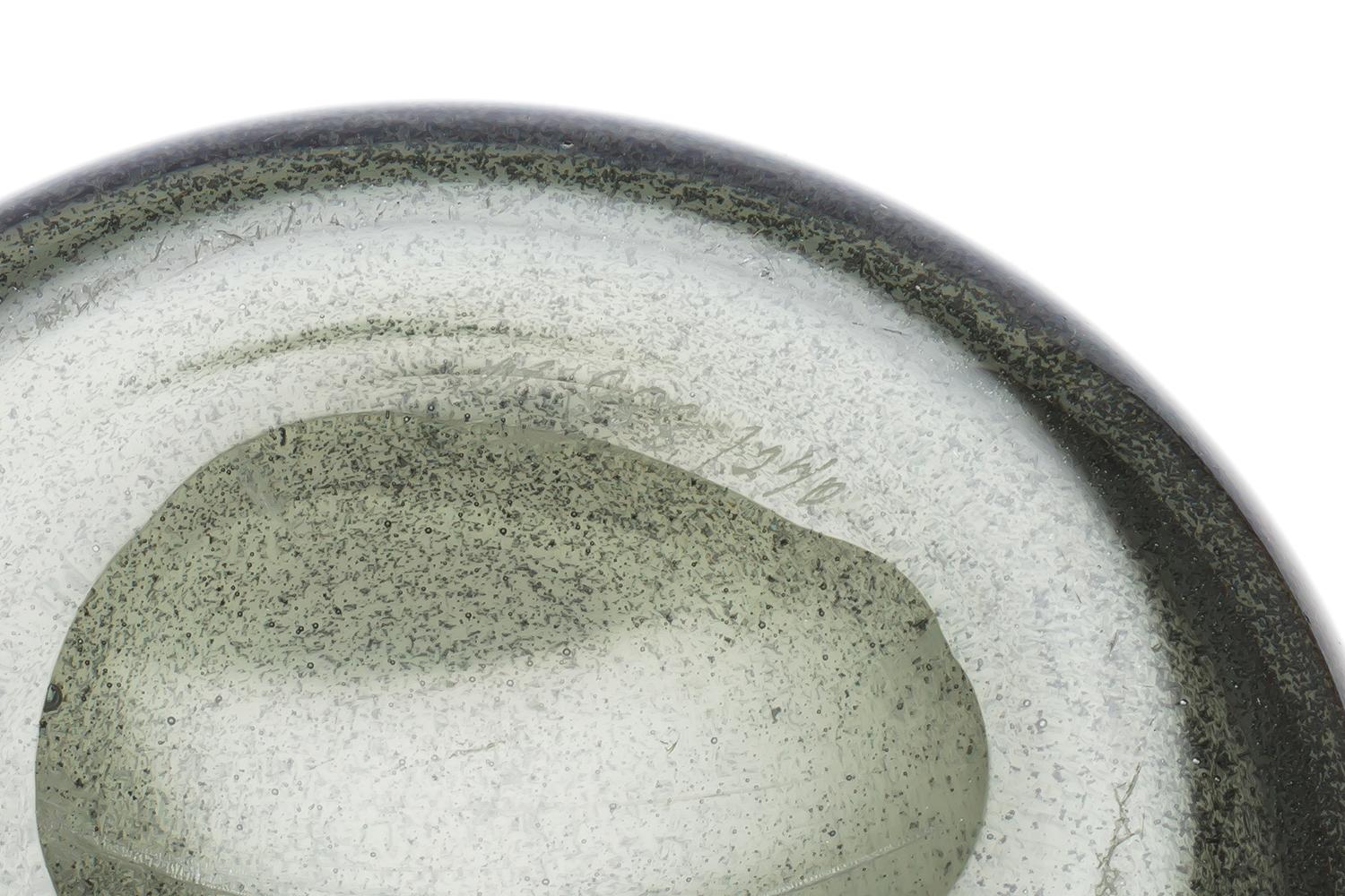 Erik Höglund / BOTTIGLIA DI PERSONE (CARBORUNDUM GRIGIO) H888 / Boda Glasbruk / Anni '50 in vendita 3