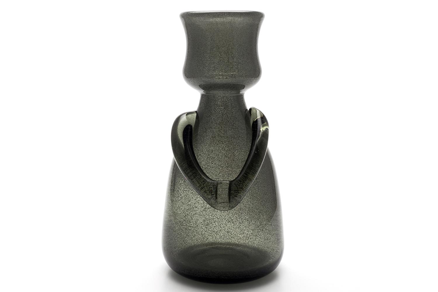 Lanciata nel 1956, questa serie utilizza minuscoli granuli di carborundum (carburo di silicio) al posto della patata o della segatura utilizzate in precedenza per creare le bolle.

Il carborundum è un composto duro che viene utilizzato anche come