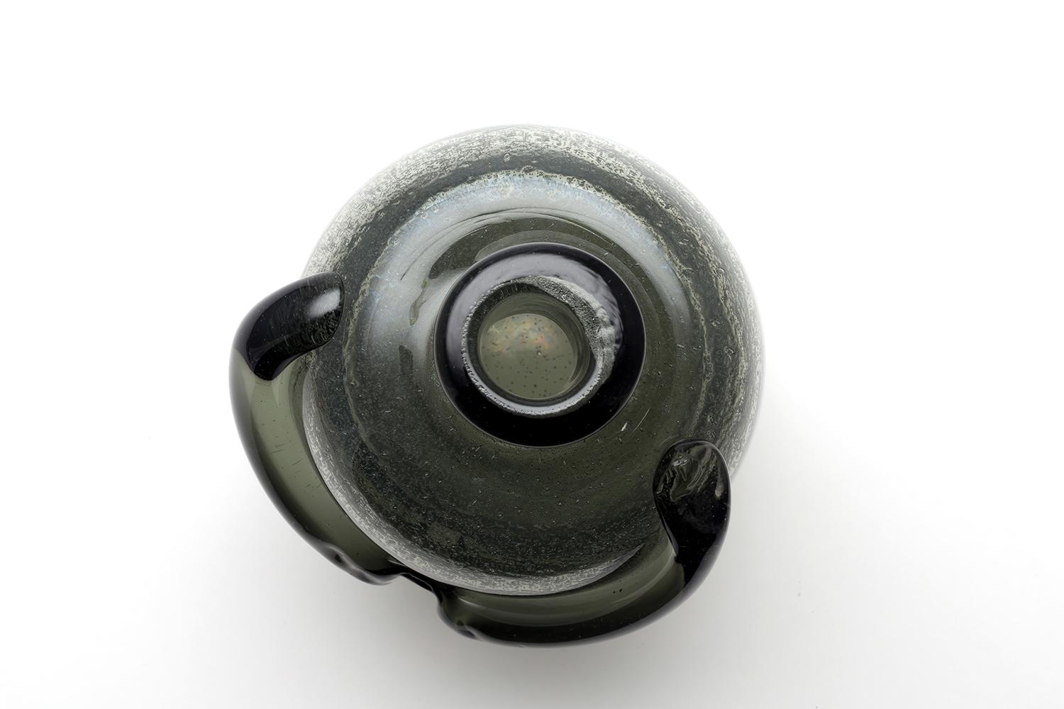 Erik Höglund / PEOPLE BOTTLE(GREY CARBORUNDUM) H896 / Boda Glasbruk / 1950s For Sale 1