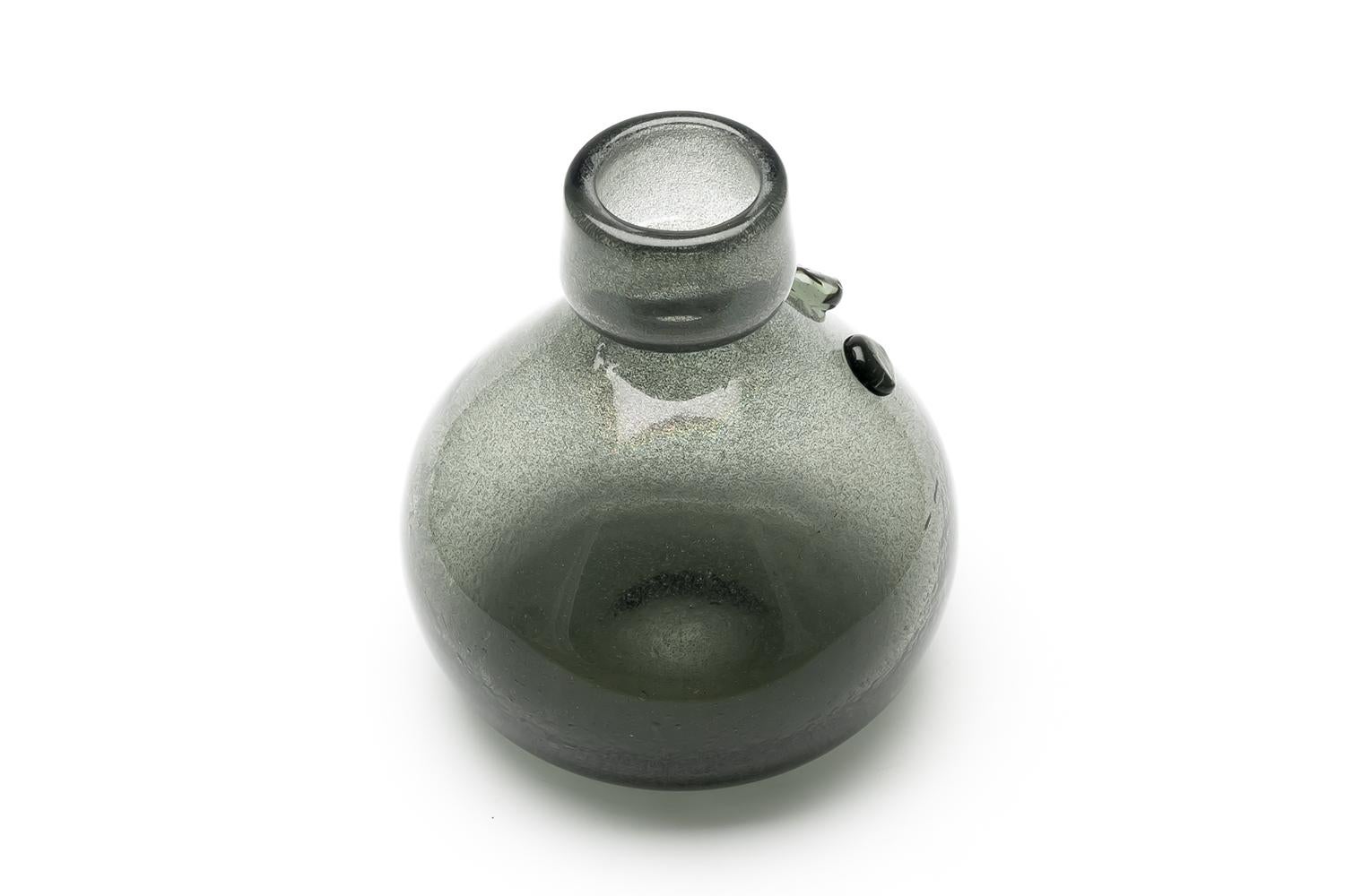 Blown Glass Erik Hoglund / People Form Vase, 'Grey Carbrundum' / Boda Glasbruk / 1950s For Sale