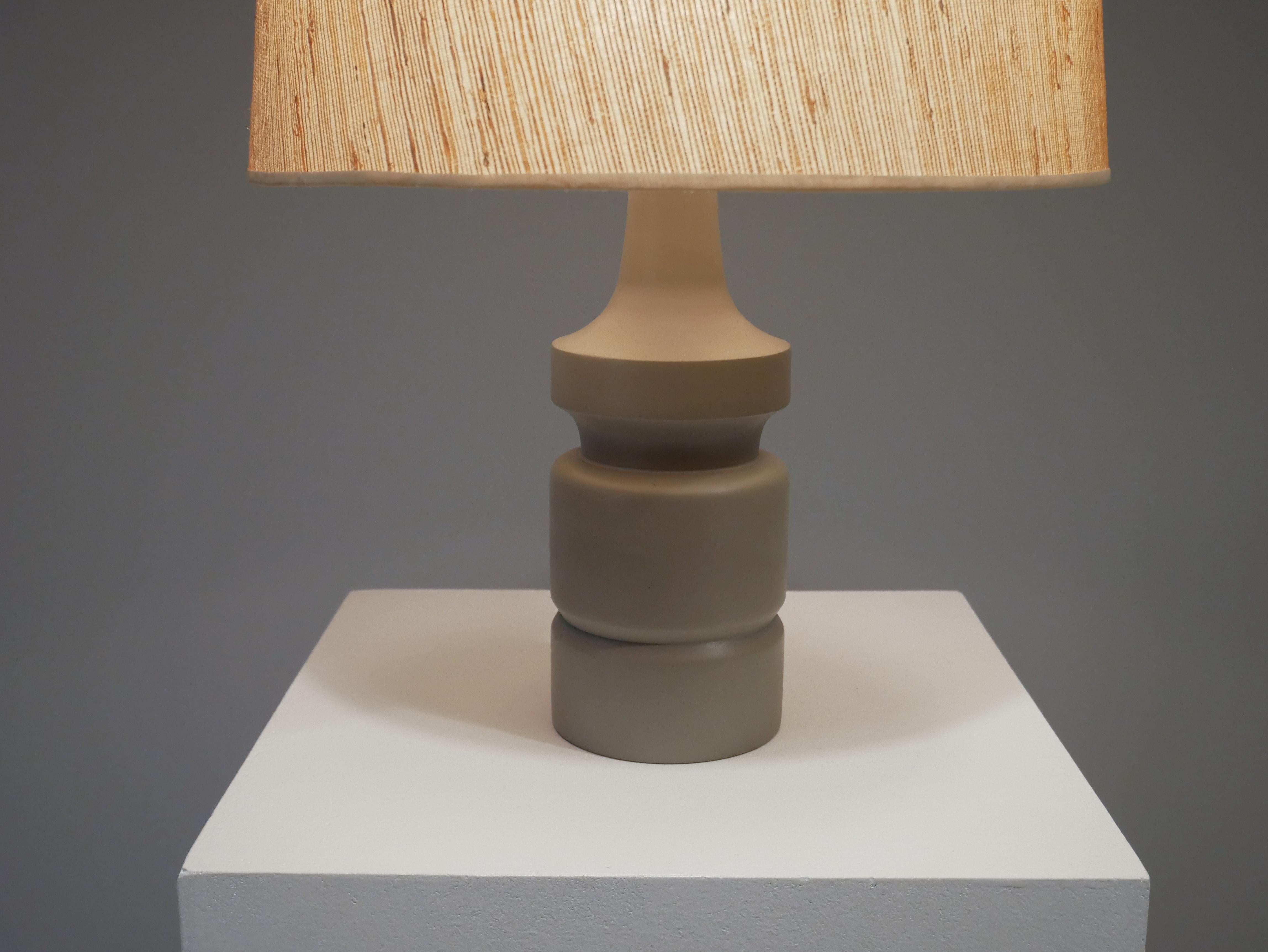 Scandinavian Modern Erik Höglund Table Lamp in Solid Pine, 1960s For Sale