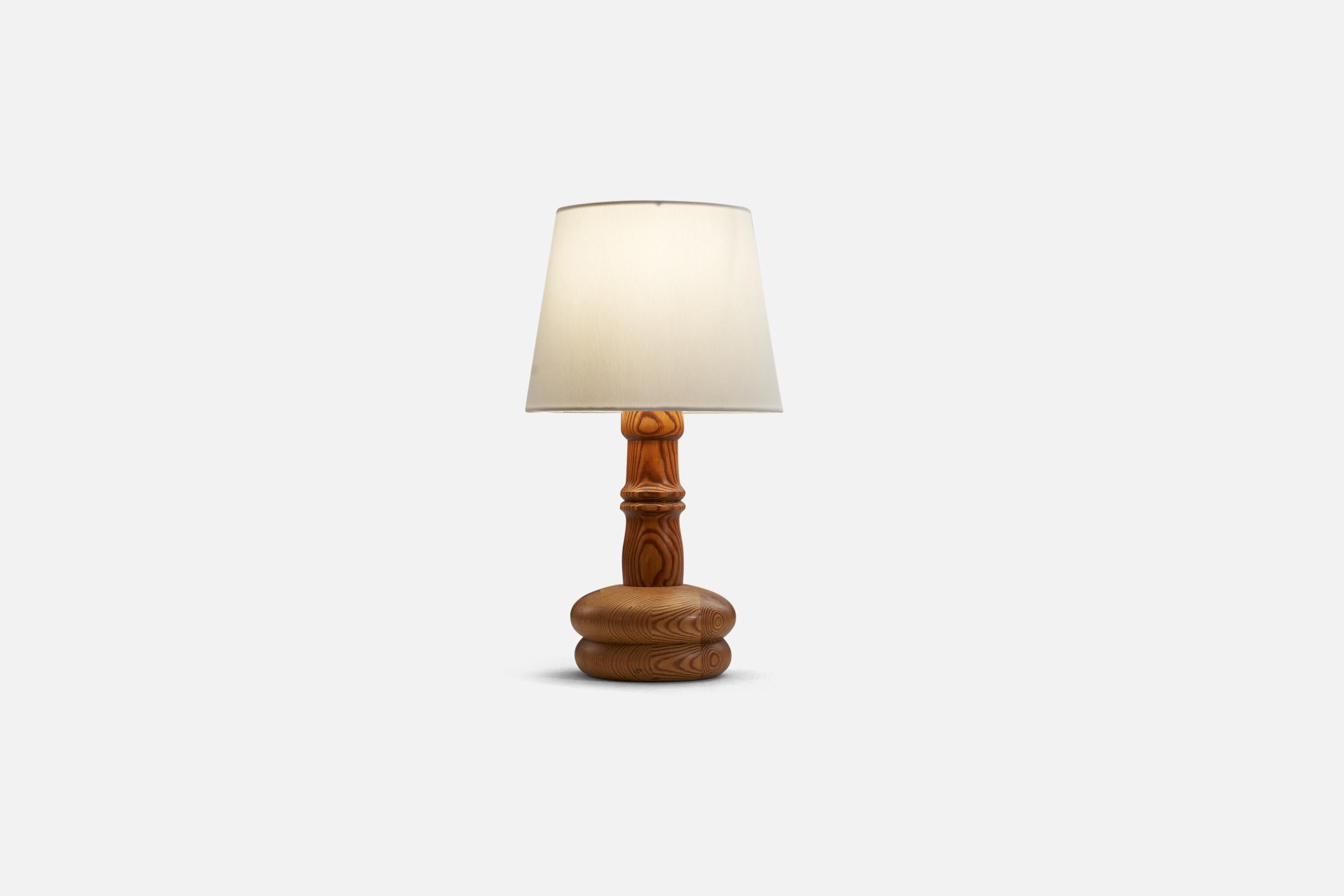 Swedish Erik Höglund, Table Lamp, Pine, Boda Trä, Sweden, c. 1960s For Sale