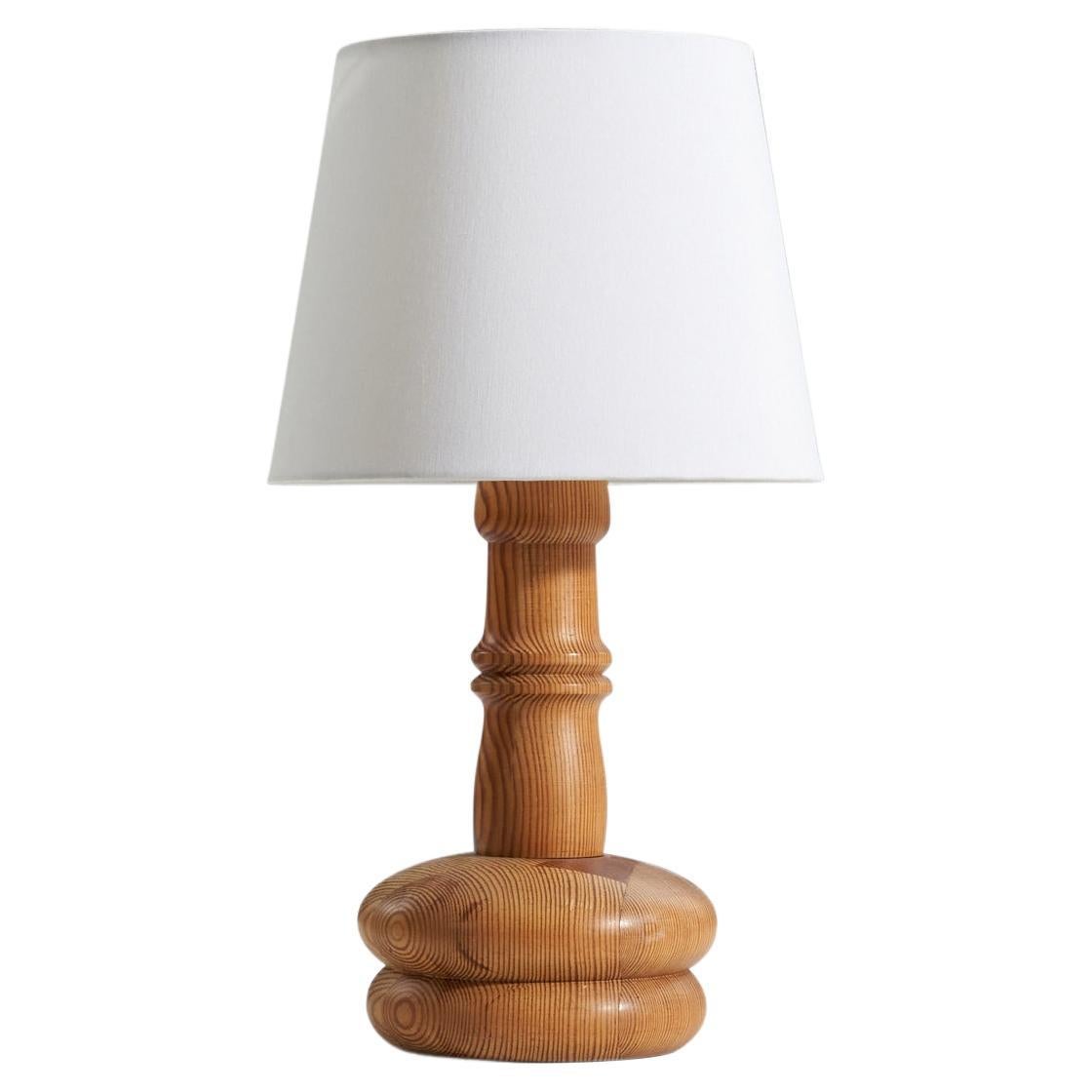 Erik Höglund, Table Lamp, Pine, Boda Trä, Sweden, c. 1960s For Sale