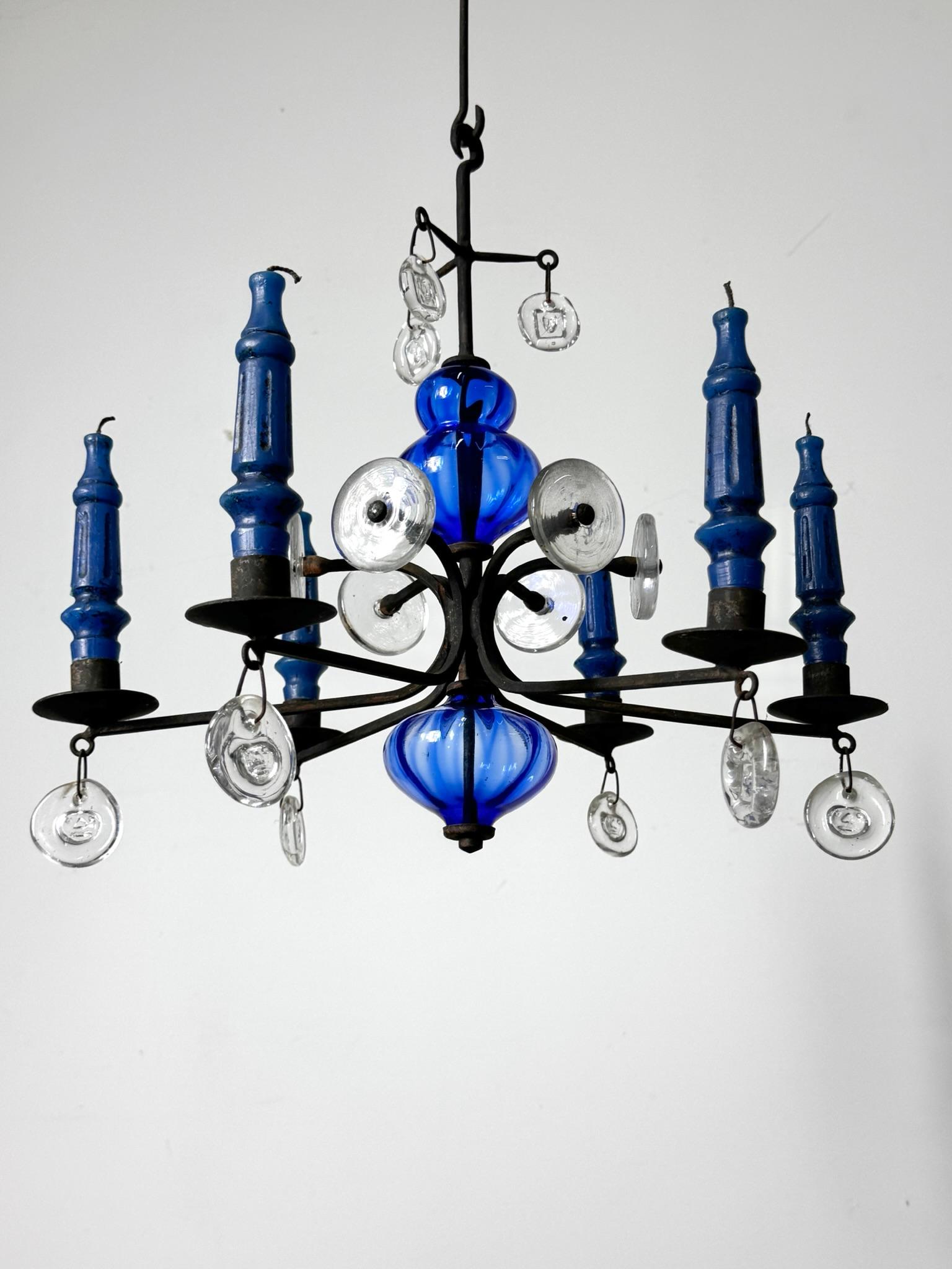 Candelabro colgante de hierro forjado y cristal de Erik Hoglund para Boda Años 60 Moderno de mediados de siglo en venta