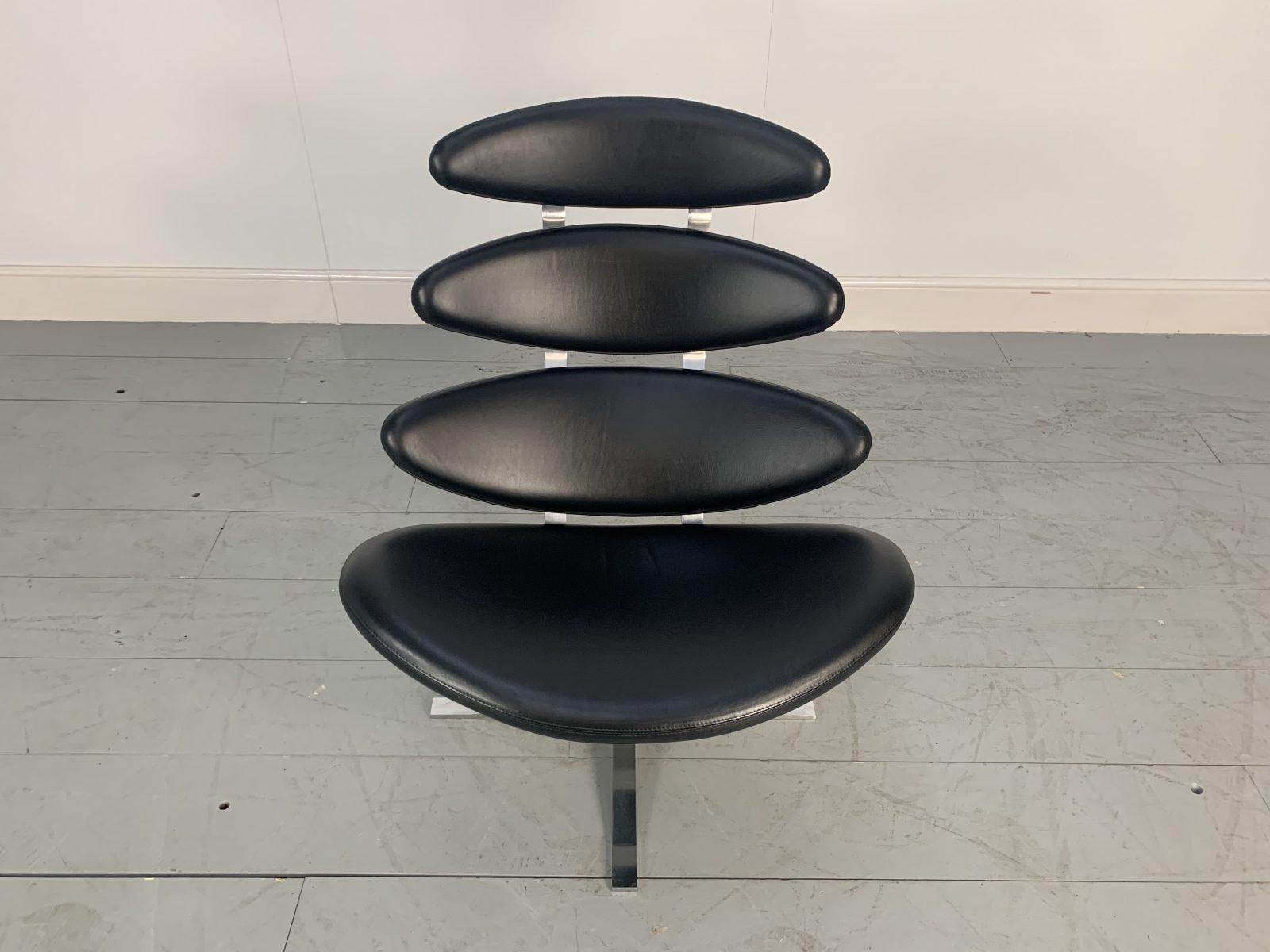 Erik Jorgensen “Corona” EJ5 Chair in Black “Apache” Leather For Sale 3