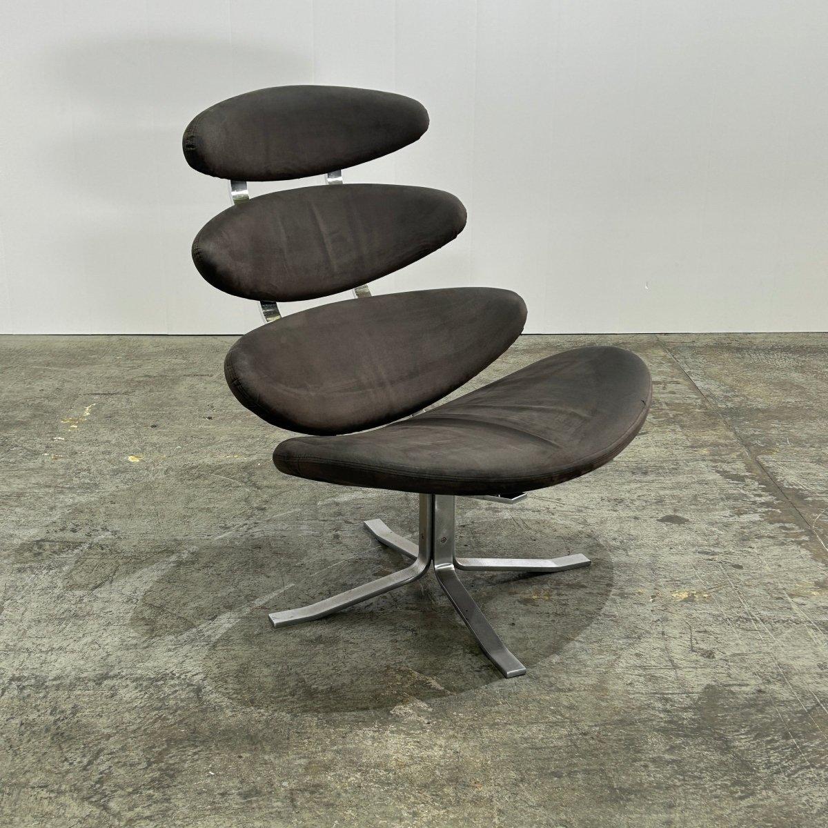 Danish Erik Jørgensen EJ 5 Corona Chair by Poul M. Volther For Sale