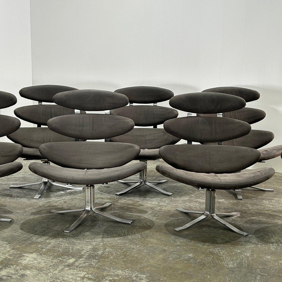 Erik Jørgensen EJ 5 Corona Chair by Poul M. Volther For Sale 2