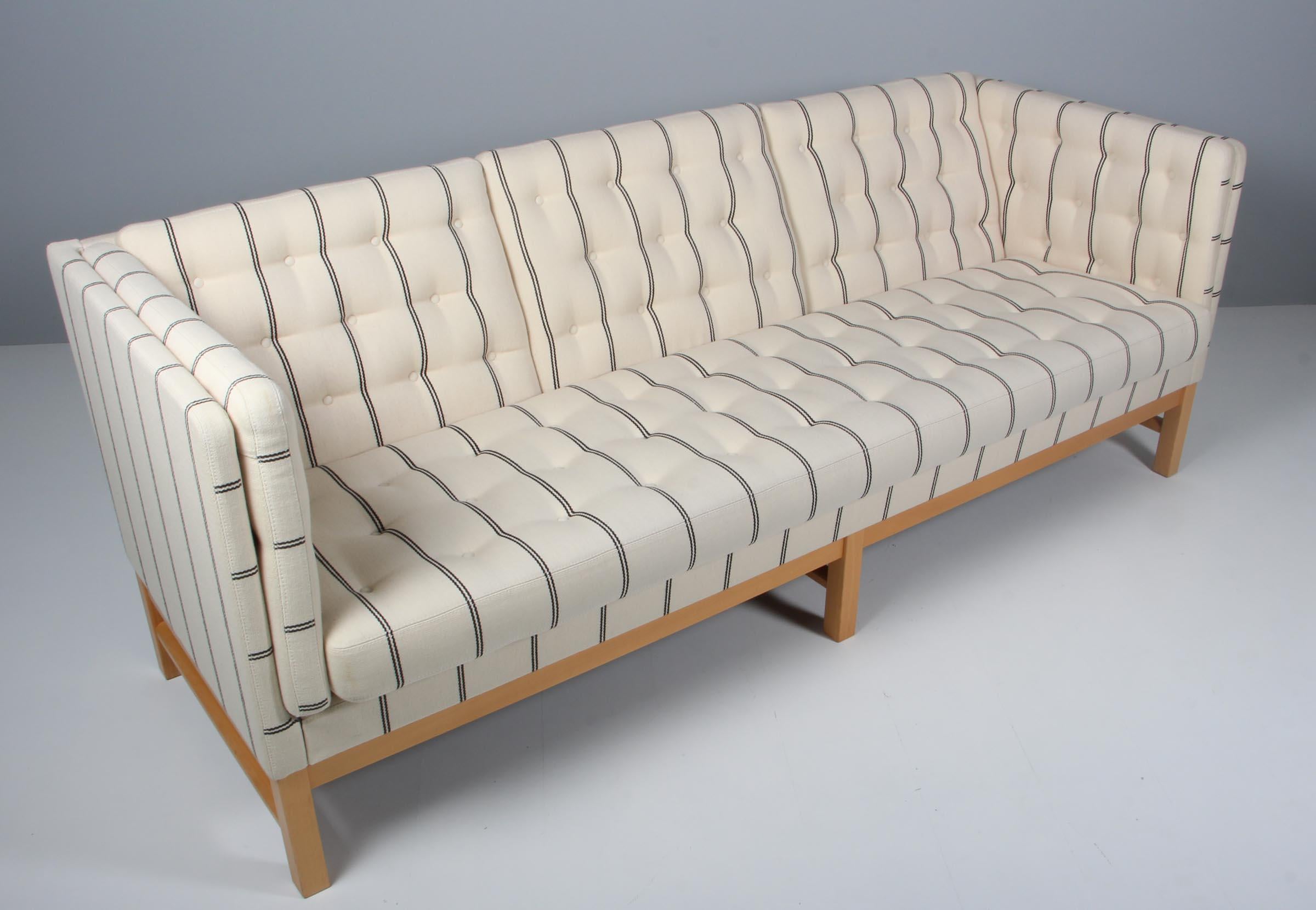 Erik Jørgensen three-seat sofa with original Savak wool.

Frame of beech.

Model EJ 315/3, made by Erik Jørgensen.
