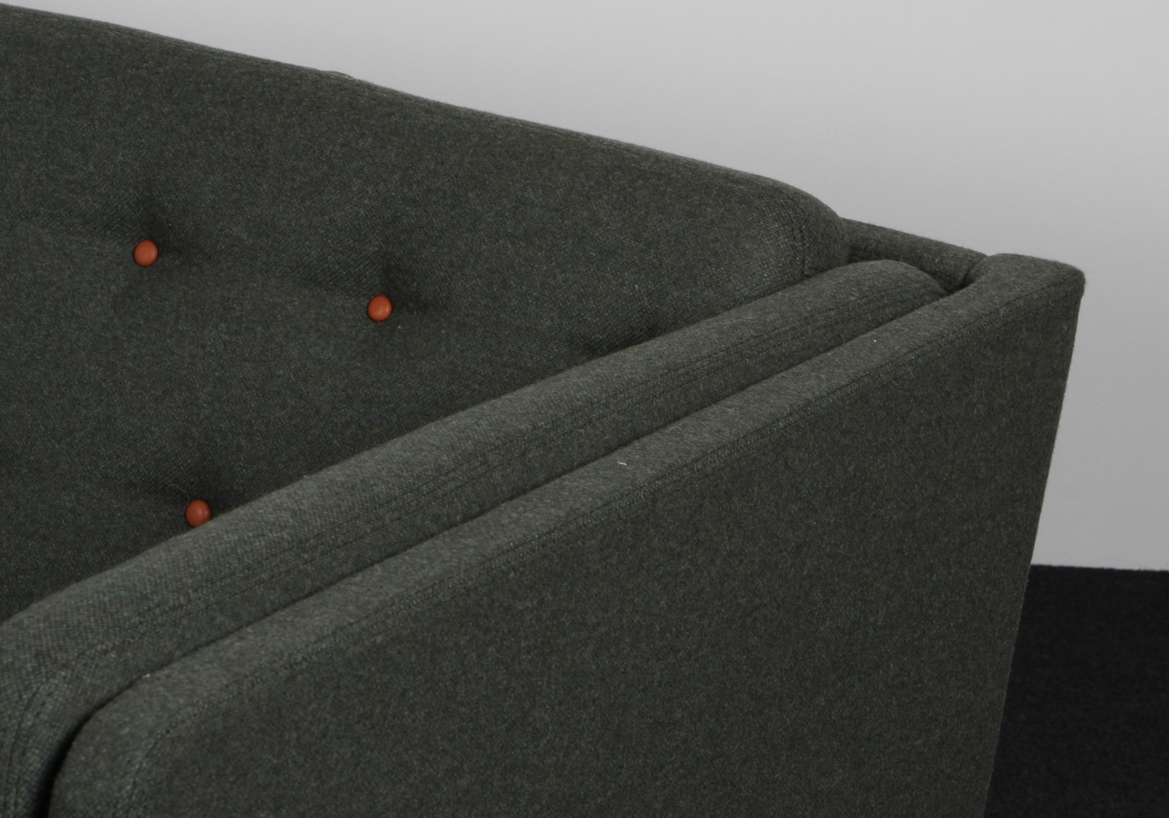 Danois Erik Jørgensen Three-Seat Sofa en vente
