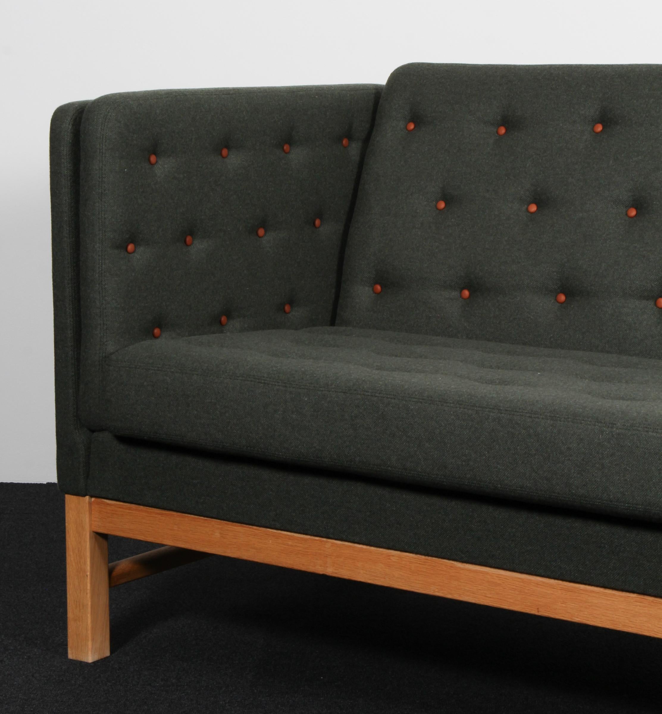 Erik Jørgensen Three-Seat Sofa Bon état - En vente à Esbjerg, DK