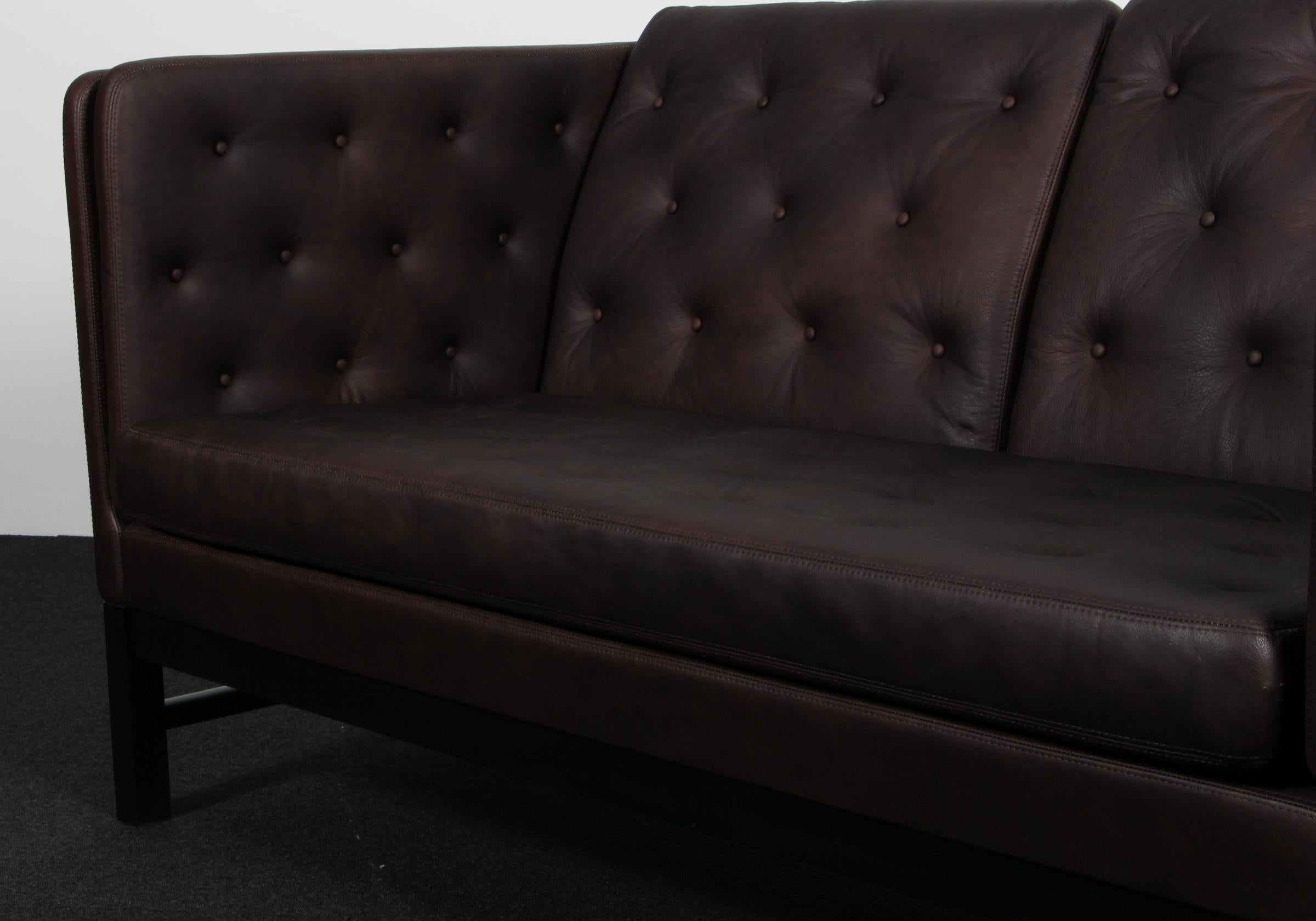 Erik Jørgensen Two-Seat Sofa In Good Condition For Sale In Esbjerg, DK