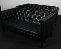 Divano a due posti Erik Jørgensen, modello EJ315. Pelle originale