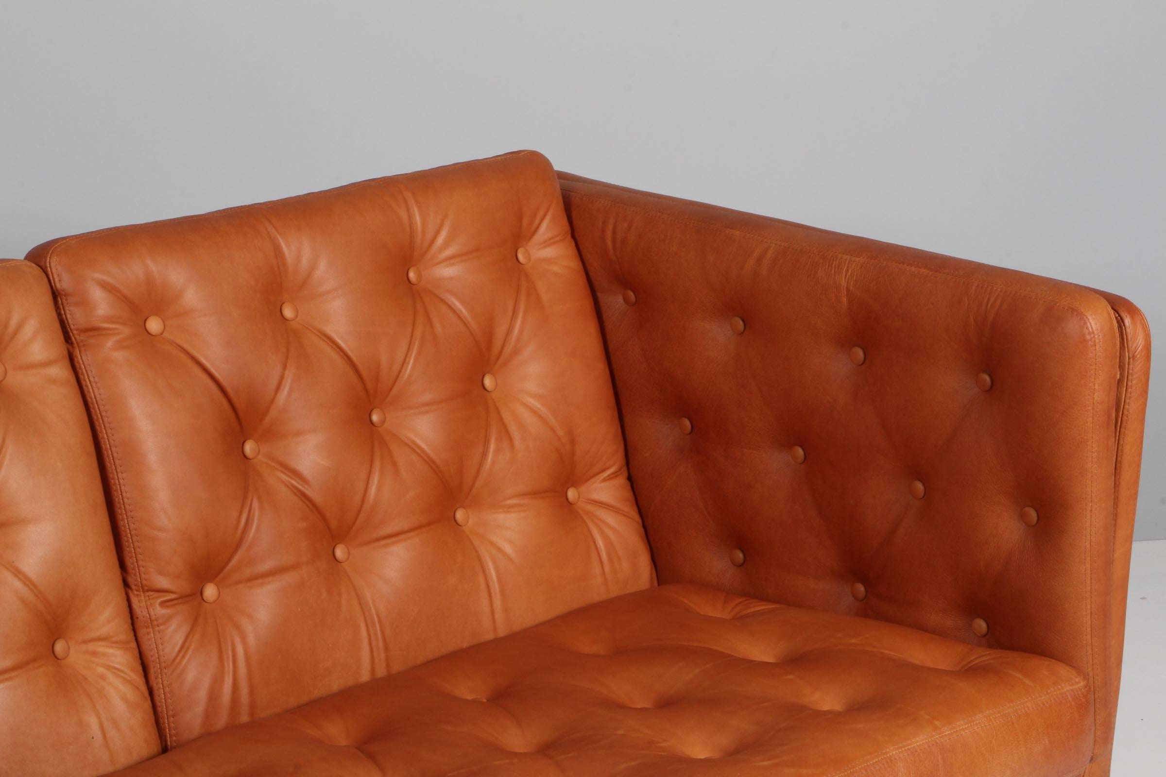 Erik Jørgensen Two-Seat Sofa, new upholstered in full grain leather In Excellent Condition In Esbjerg, DK