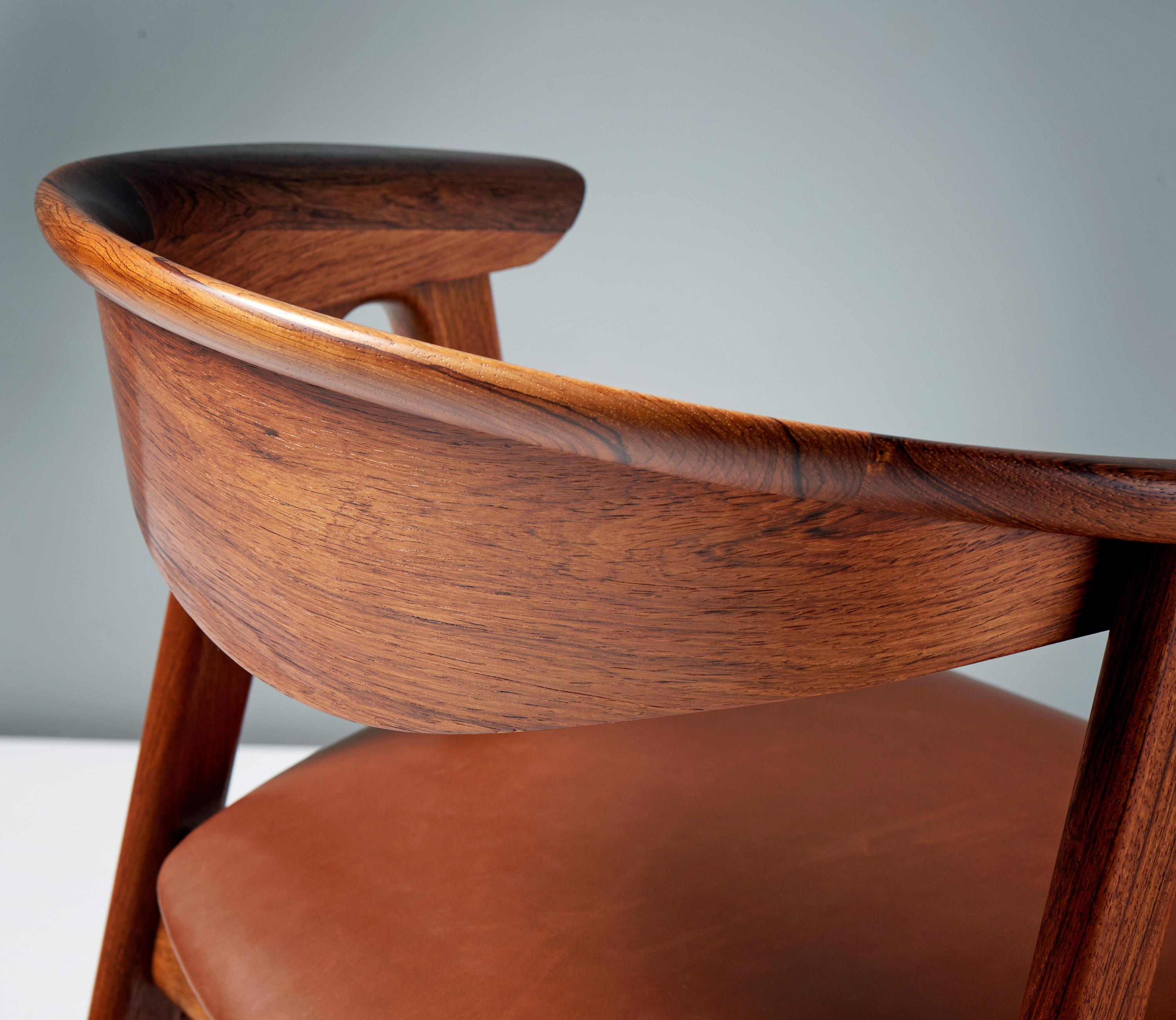 Erik Kirkegaard - Compass Desk Chair, c1960s

A rare and highly sought-after desk chair by Erik Kirkegaard, produced by Hong Stolefabrik in Denmark, circa 1956. The curved back provides exceptional comfort and is made from solid and veneered