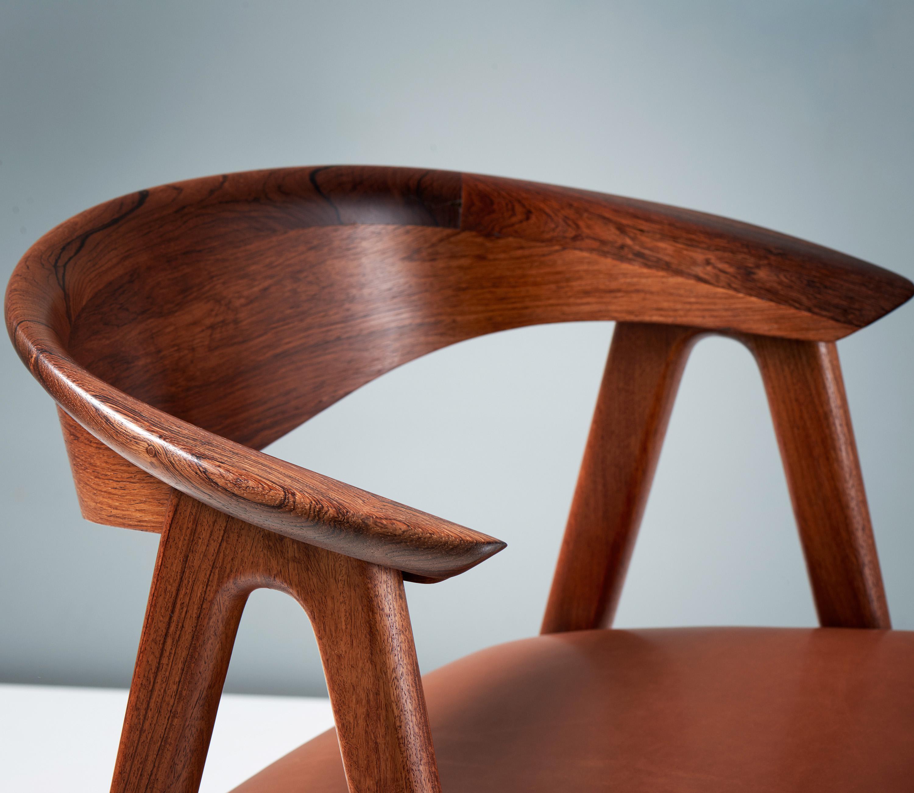 Erik Kirkegaard 1960s Danish Rosewood Desk Chair In Excellent Condition For Sale In London, GB