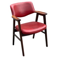 Retro Erik Kirkegaard "Elbow" Armchair in original red Leather for Hong Möbelfabrik