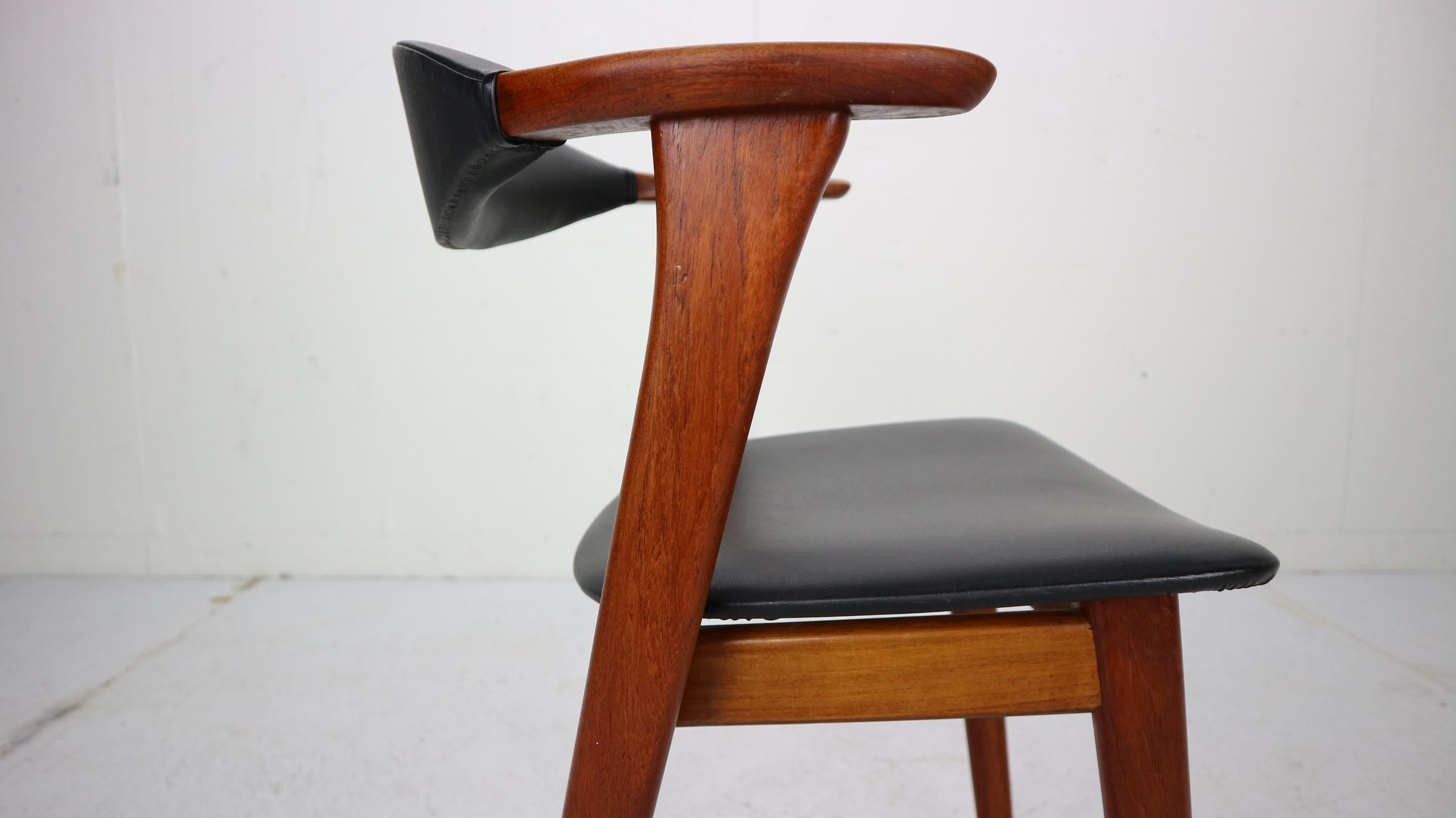 Erik Kirkegaard for Høng Stolefabrik Teak Armchair, 1960s, Denmark 2