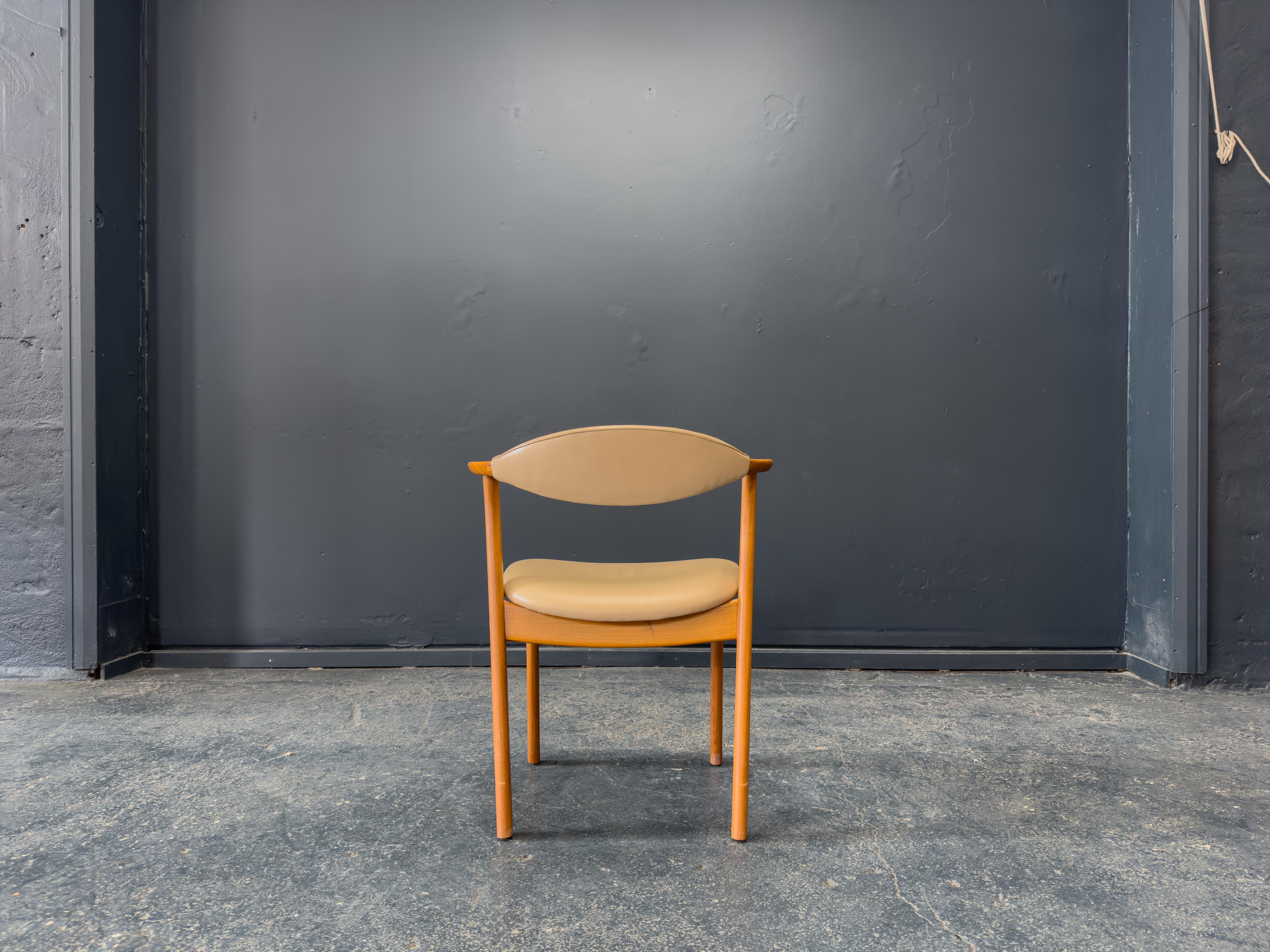 Erik Kirkegaard Model 48 Armchair en Bueno estado para la venta en London, GB