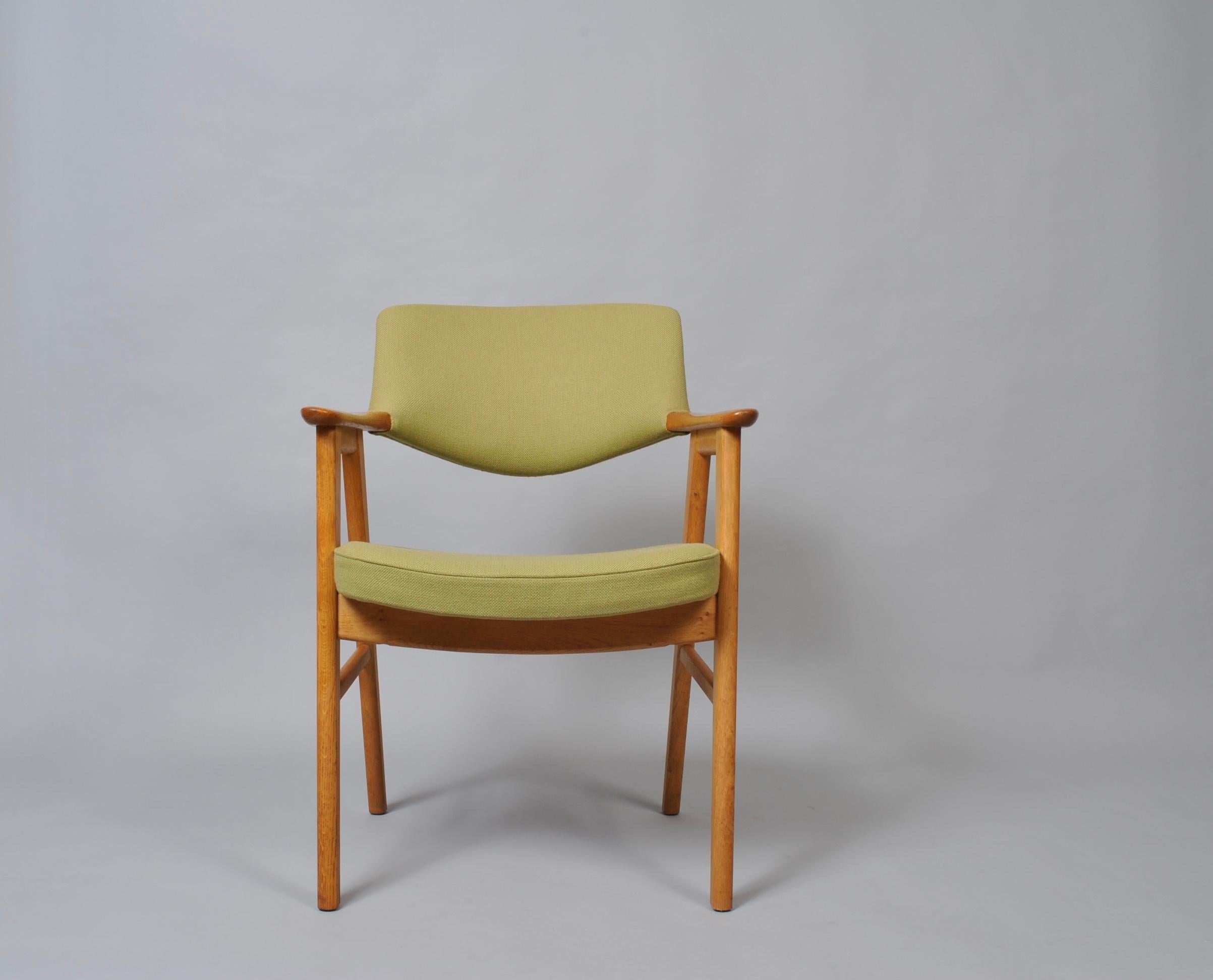 Mid-Century Modern Erik Kirkegaard Oak Desk Chair