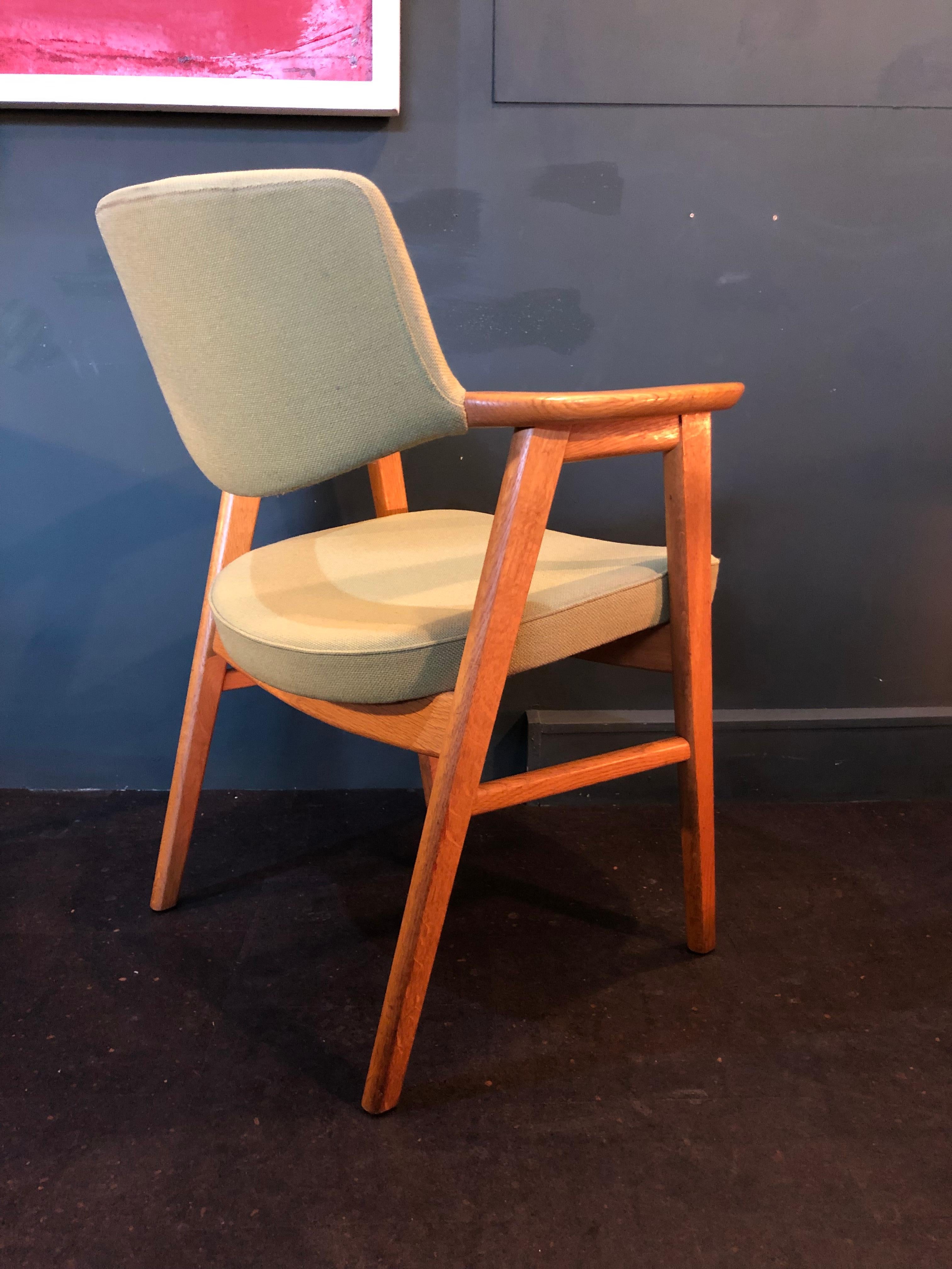 Danish Erik Kirkegaard Oak Desk Chair