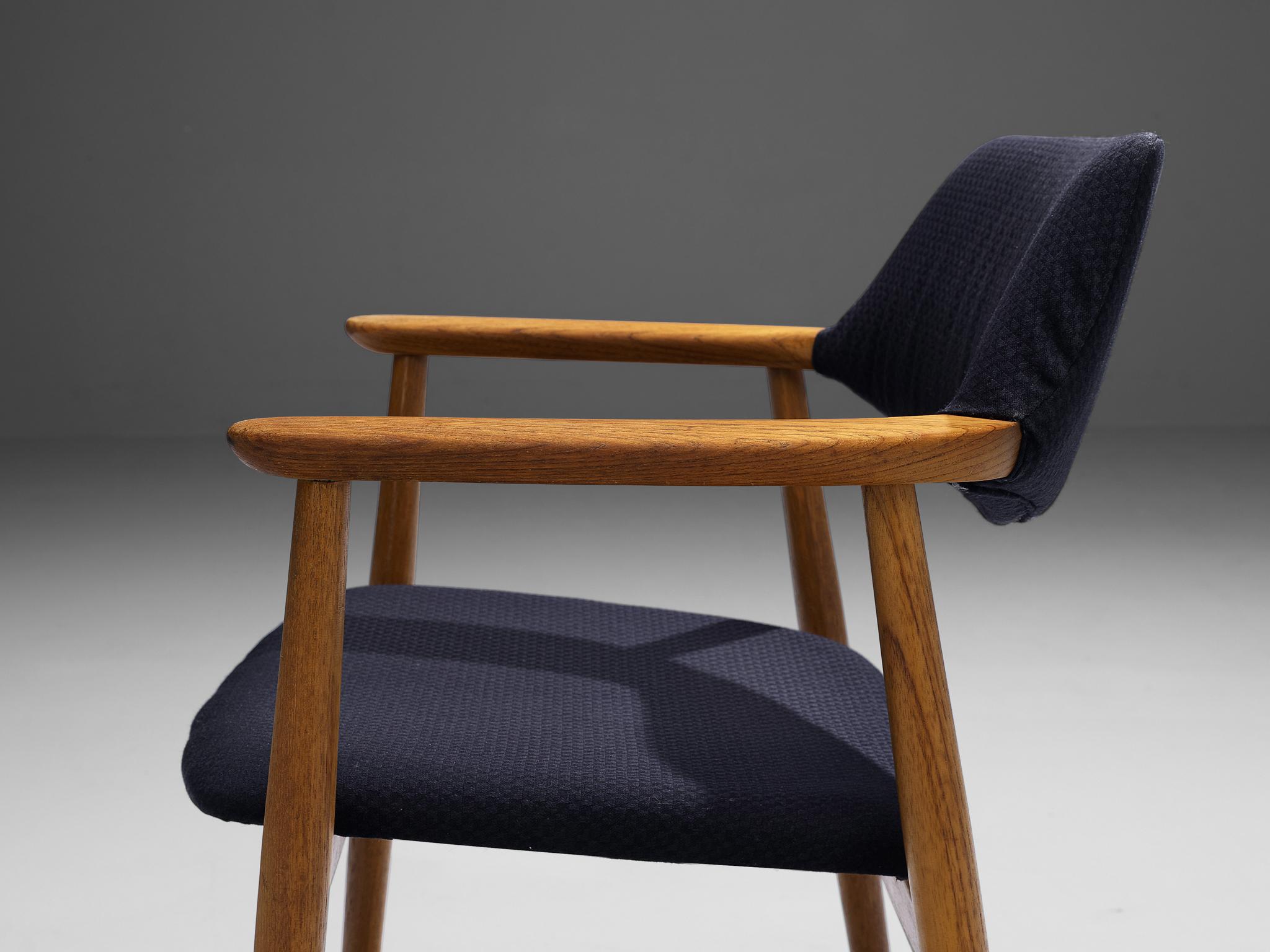 Scandinave moderne Erik Kirkegaard - Ensemble de quatre fauteuils en teck en vente