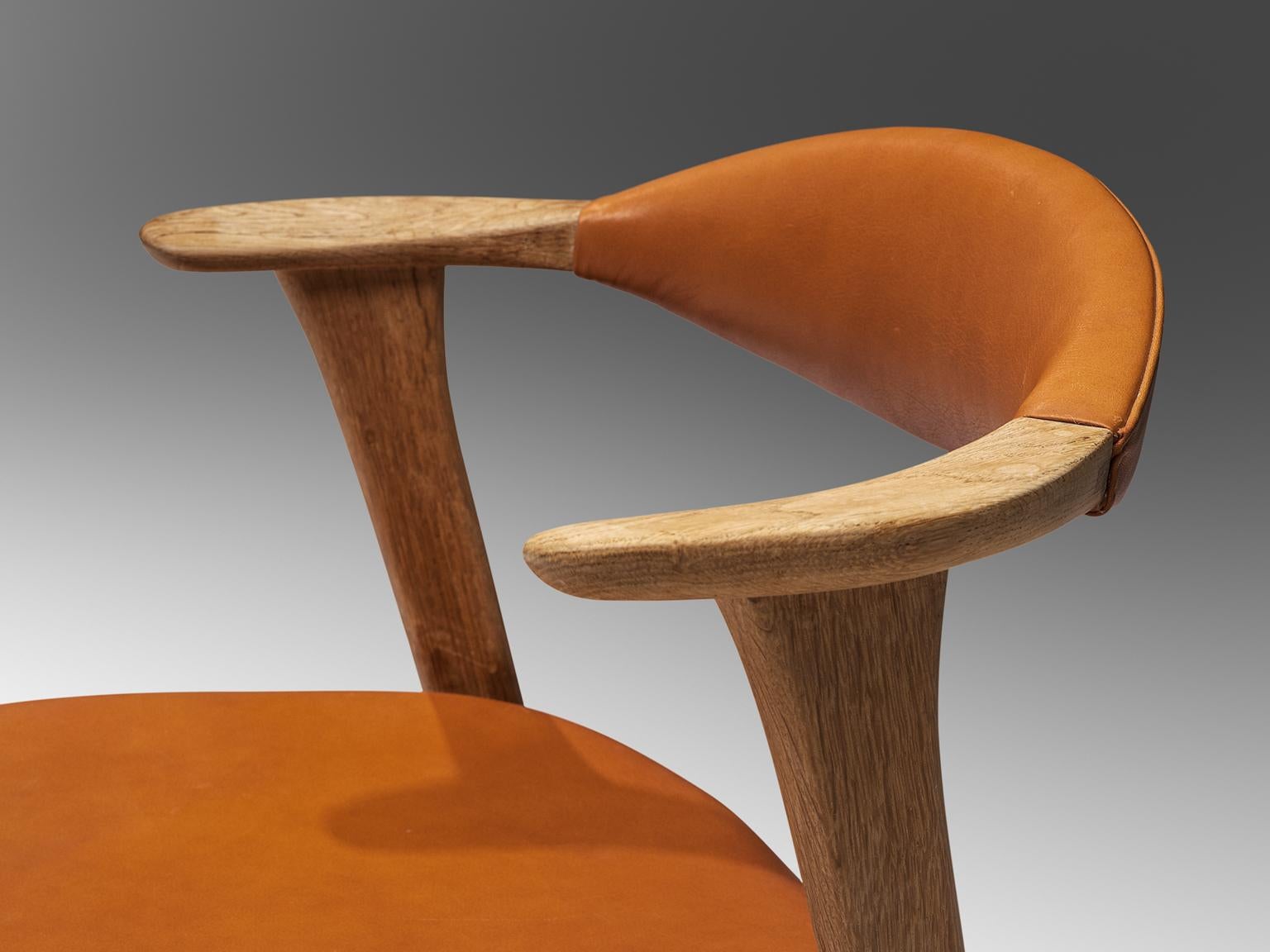 Erik Kirkegaard Set of Twelve Oak and Leather Chairs 2