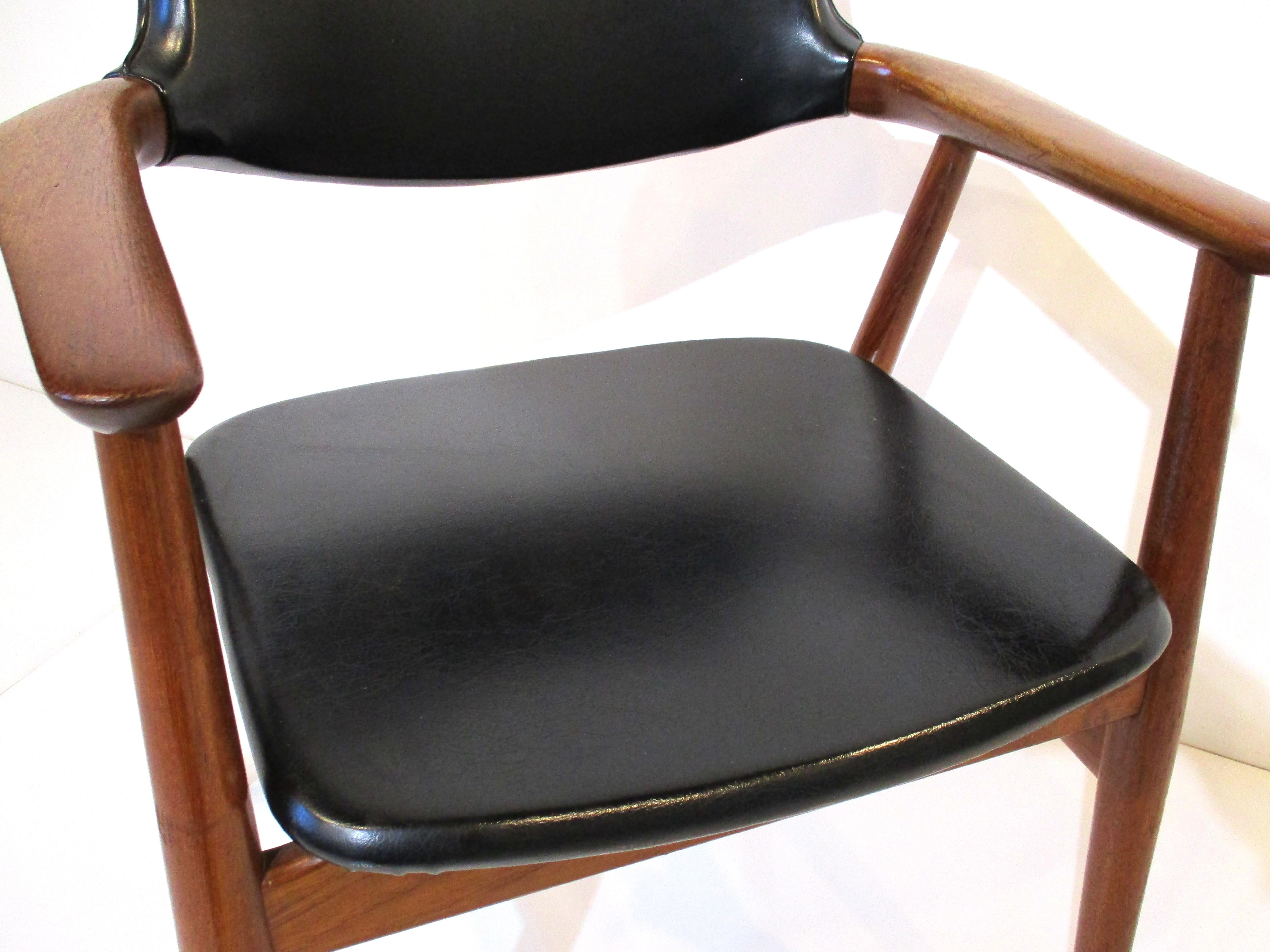20th Century Erik Kirkegarrd Teak Desk Chair for Stolefabrik / Povl Dinesen, Denmark For Sale