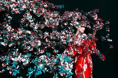 Brianna in Krabben-Apfelbaum, Garten Erik Madigan Hals, Mode, Farbe, Kunst