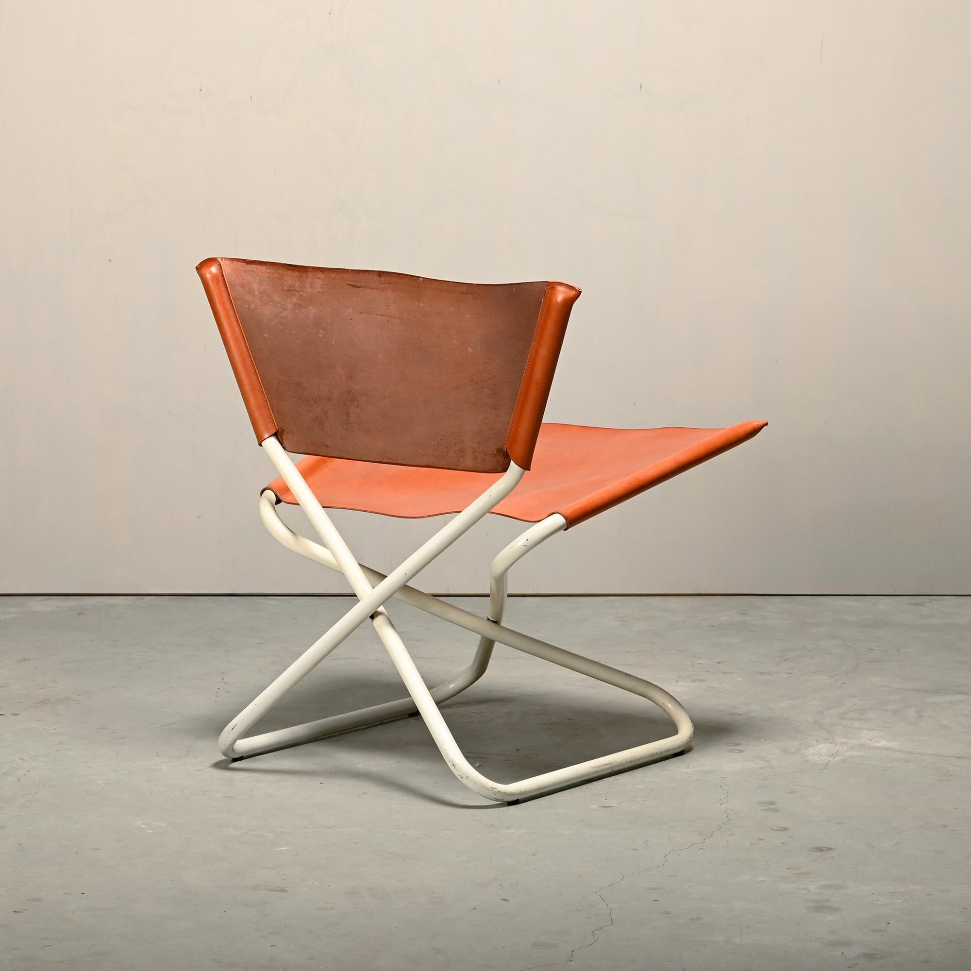 Mid-20th Century Erik Magnussen Z Down Folding Chair in Cognac Leather for Torben Ørskov Denmark For Sale