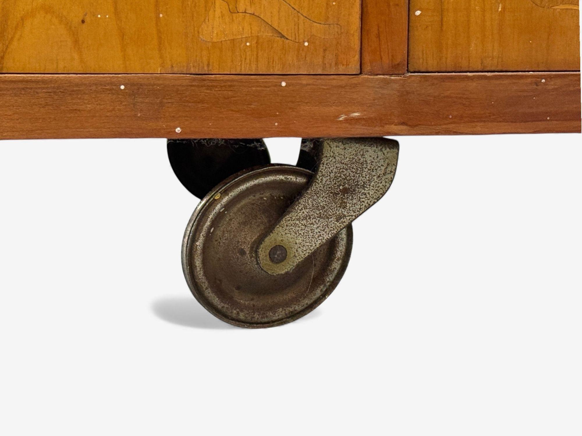 Erik Mattsson, Art Deco, Marquetry, Glass, Rare Bar Cart, Sweden c. 1939 For Sale 8