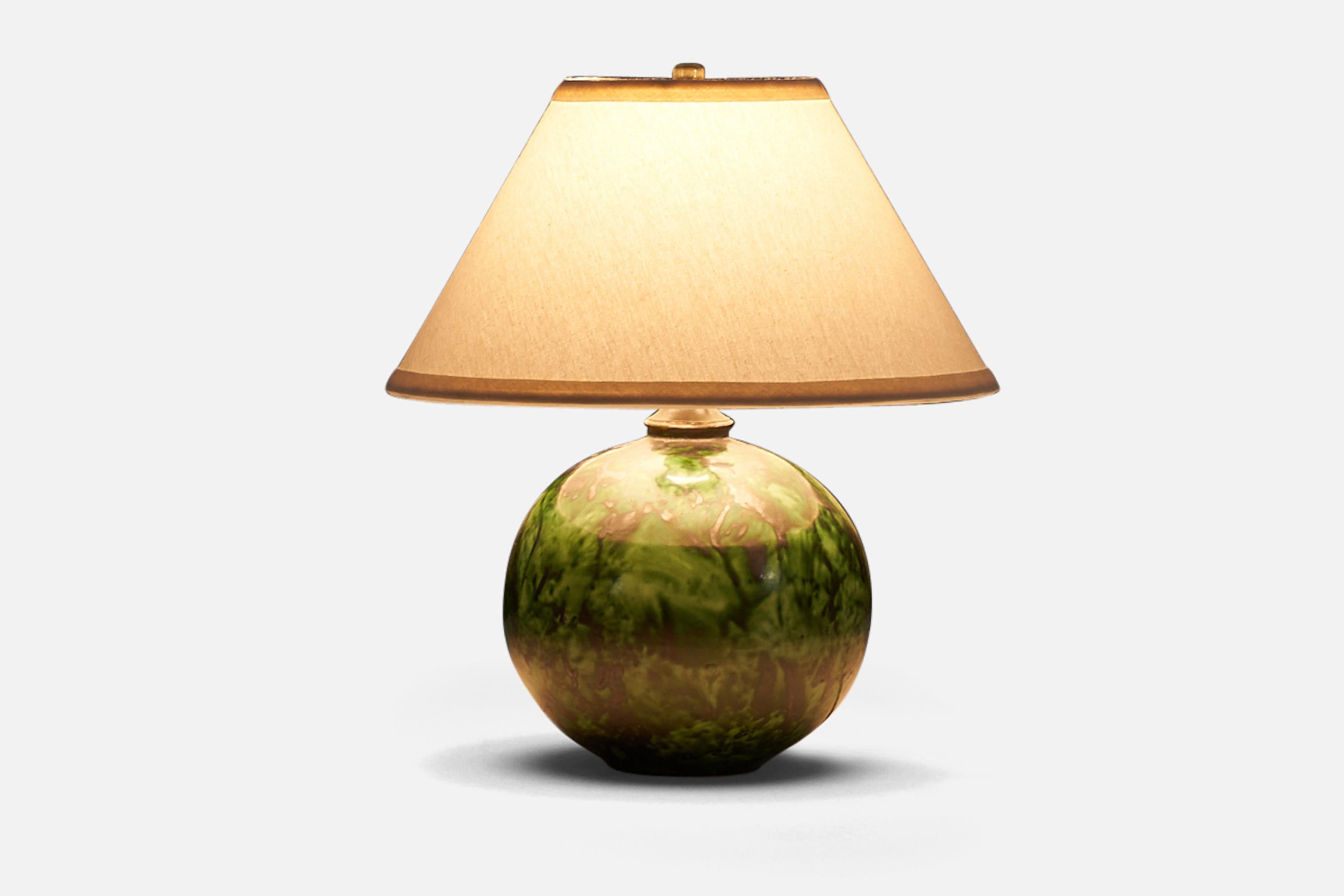 Erik Mornils, Studio Table Lamp, Green Glazed Stoneware, Nittsjö, Sweden 1940s In Good Condition For Sale In High Point, NC